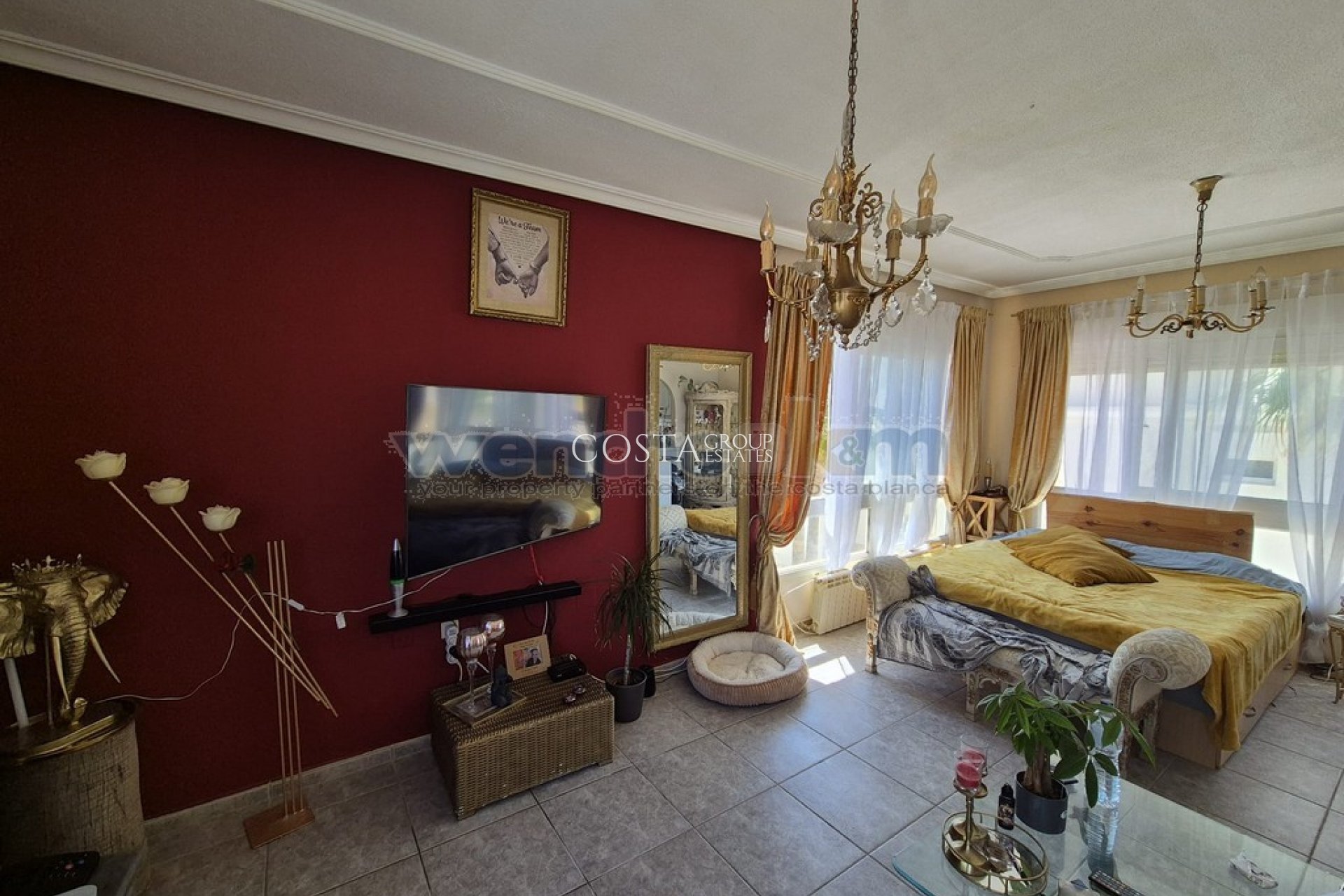 Resale - Villa -
San Miguel de Salinas