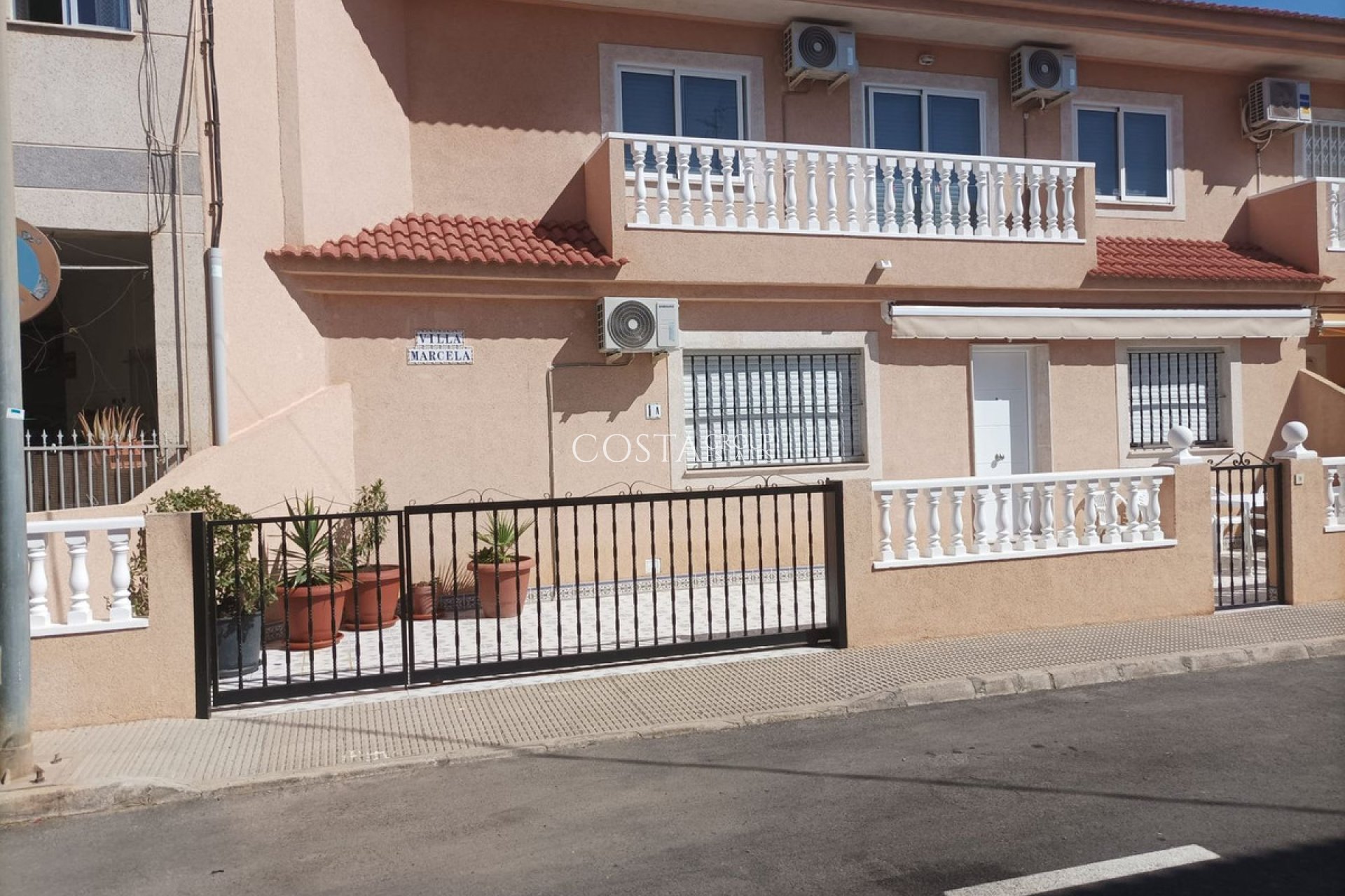 Resale - Villa -
San Pedro del Pinatar - Lo Pagan