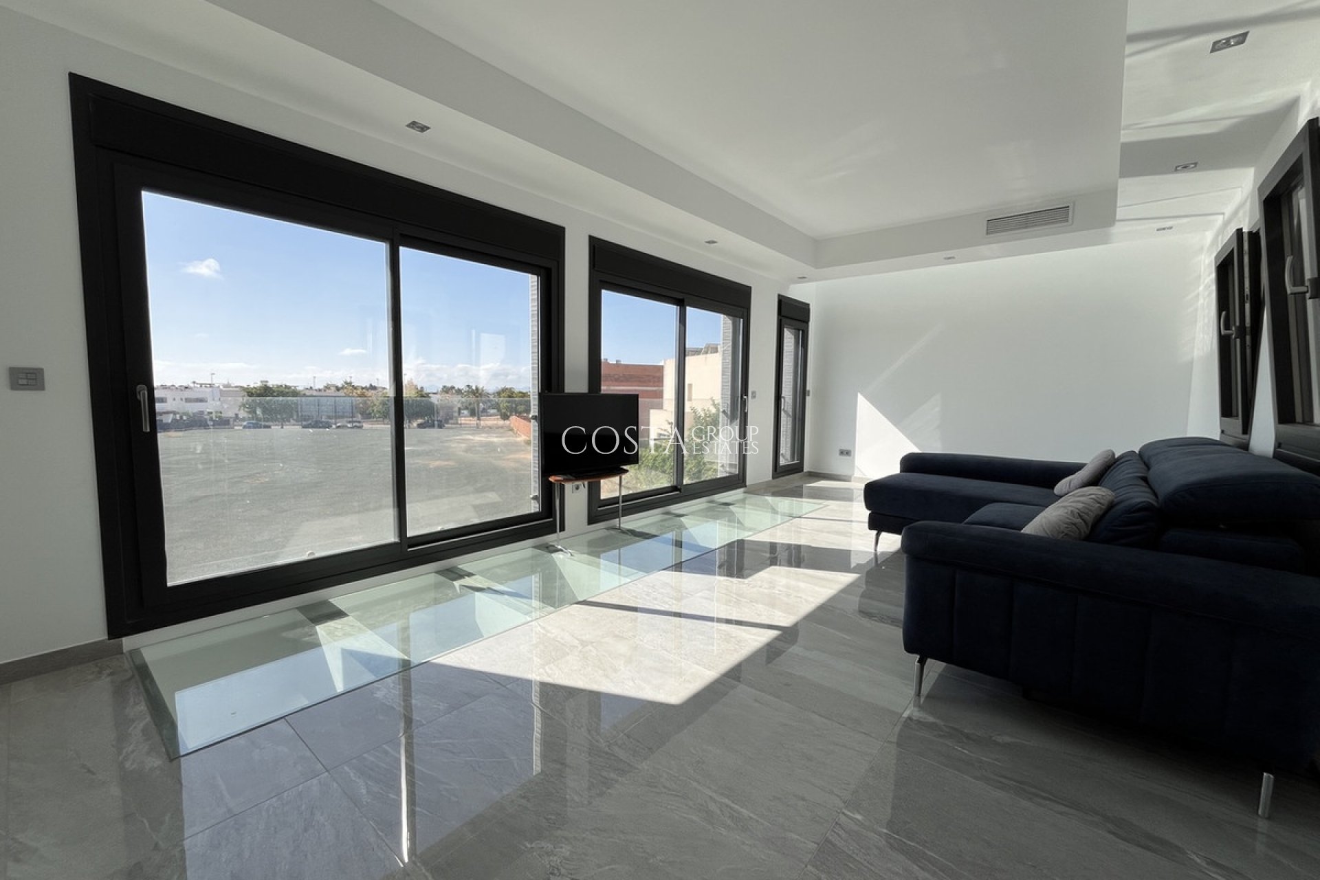 Resale - Villa -
San Pedro del Pinatar - San Pedro del Pinatar Centro