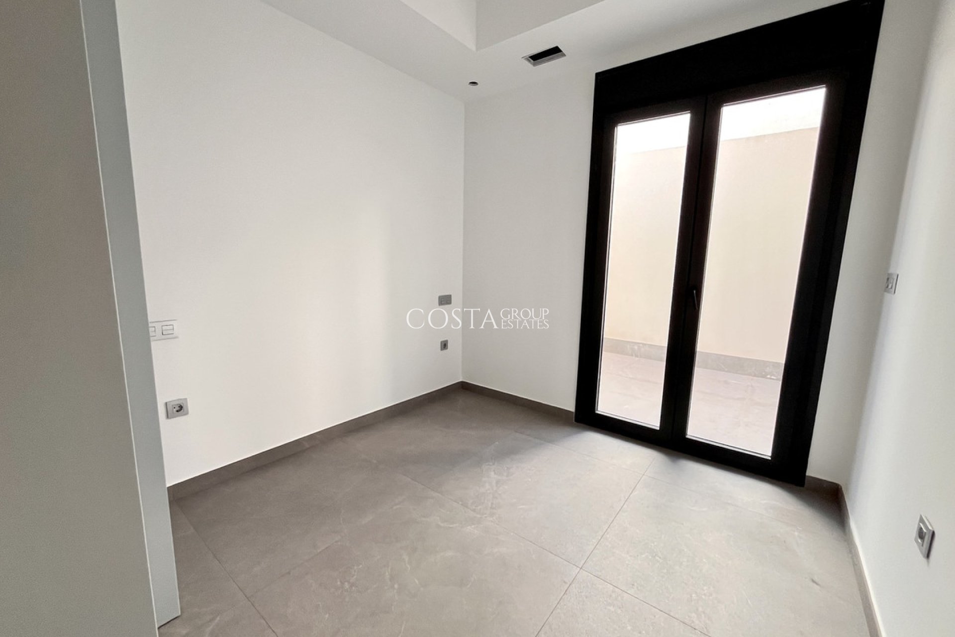 Resale - Villa -
San Pedro del Pinatar - San Pedro del Pinatar Centro