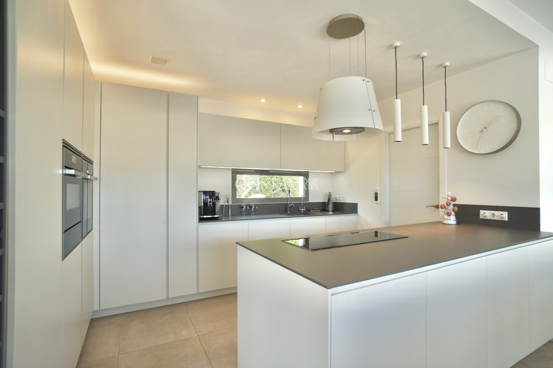 Resale - Villa -
Teulada - Moraira
