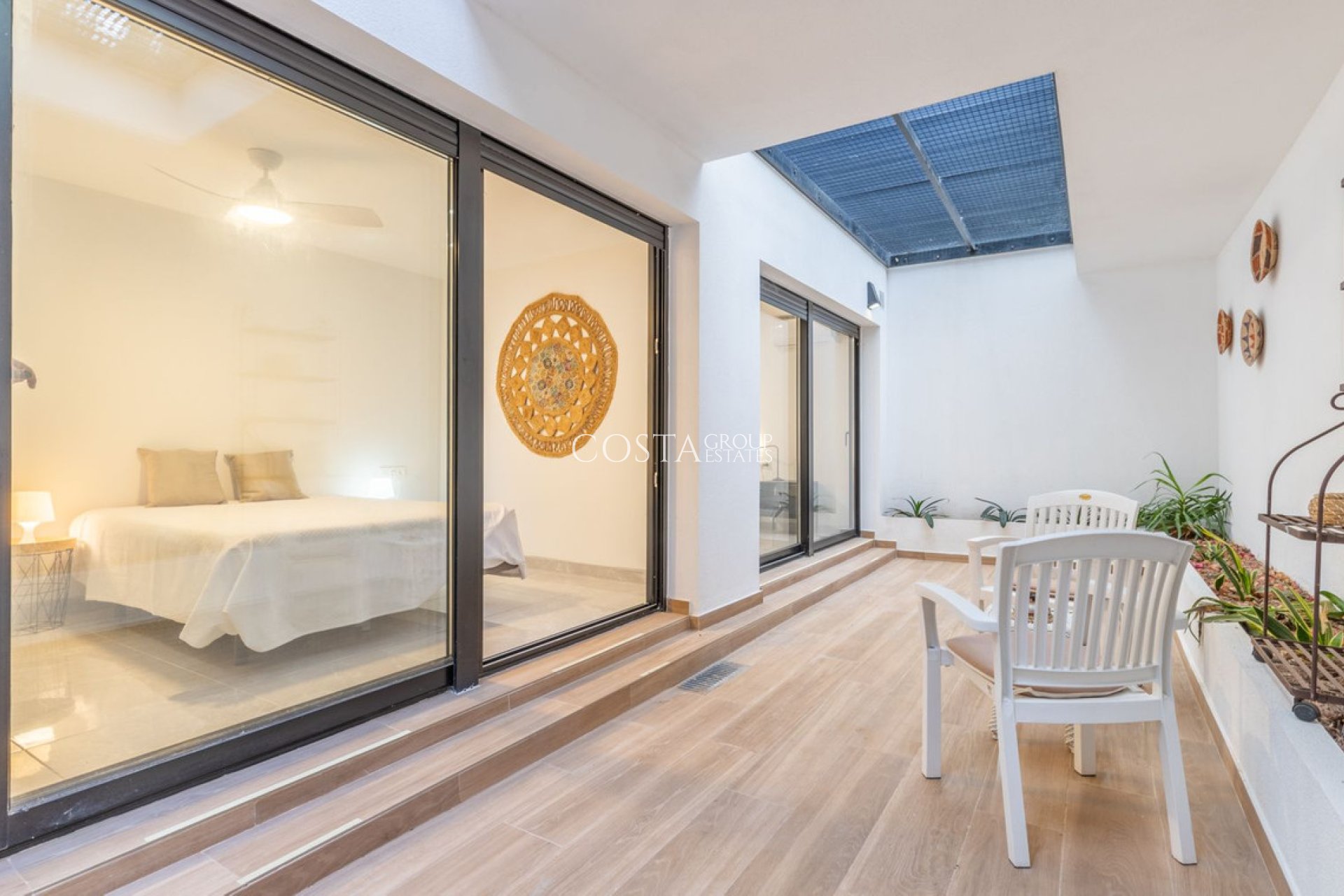 Resale - Villa -
Teulada - Moraira