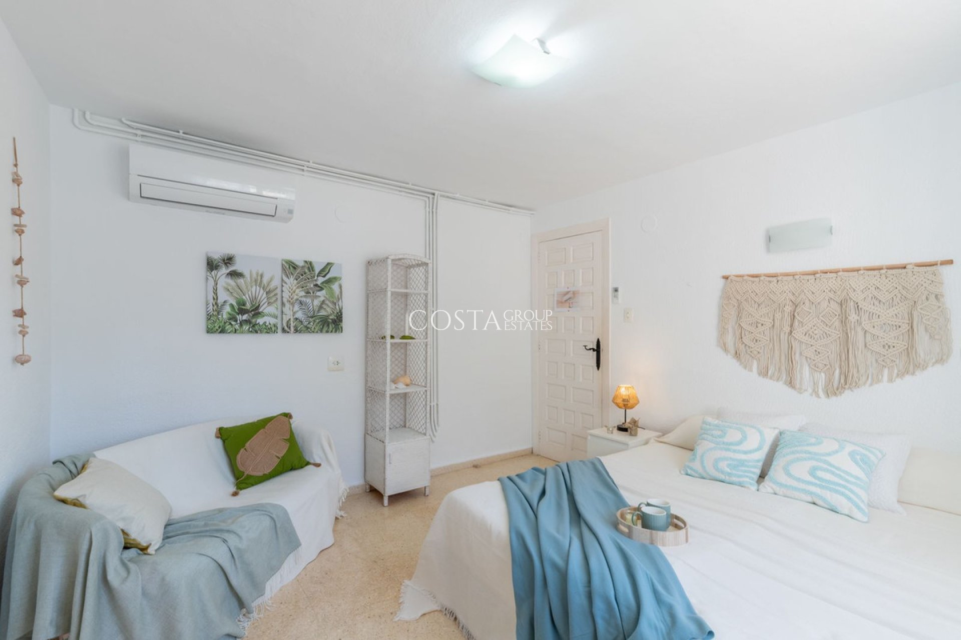 Resale - Villa -
Teulada - Moraira