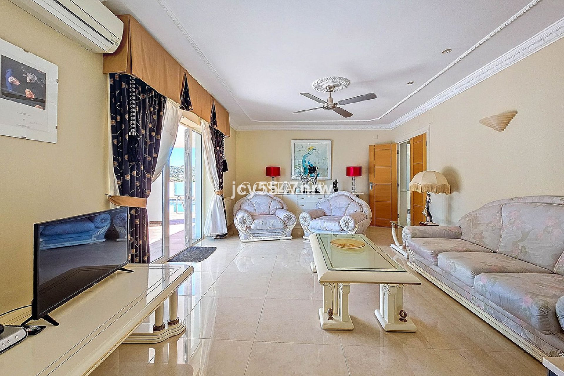 Resale - Villa -
Teulada - Moraira