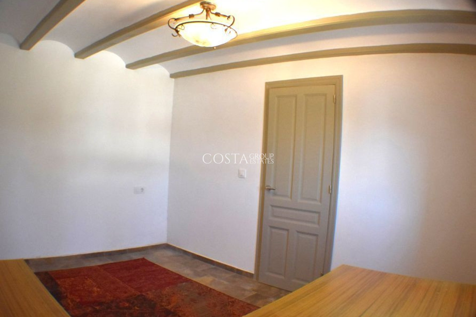 Resale - Villa -
Teulada - Moraira