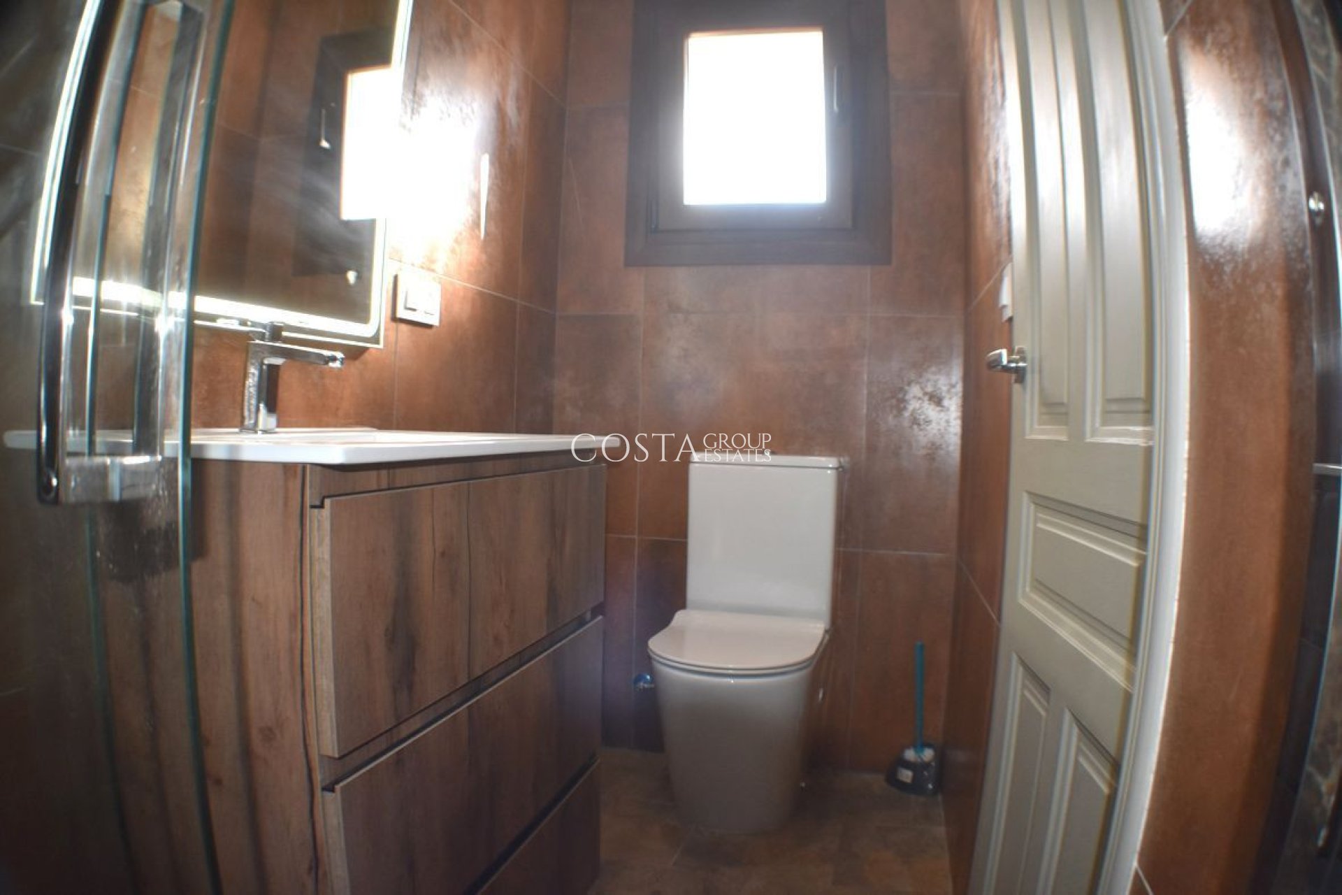 Resale - Villa -
Teulada - Moraira