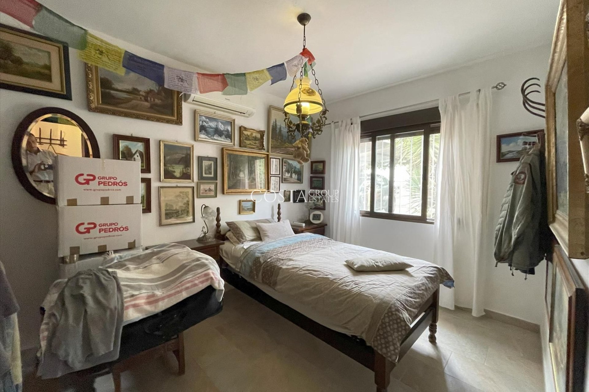 Resale - Villa -
Teulada - Moraira