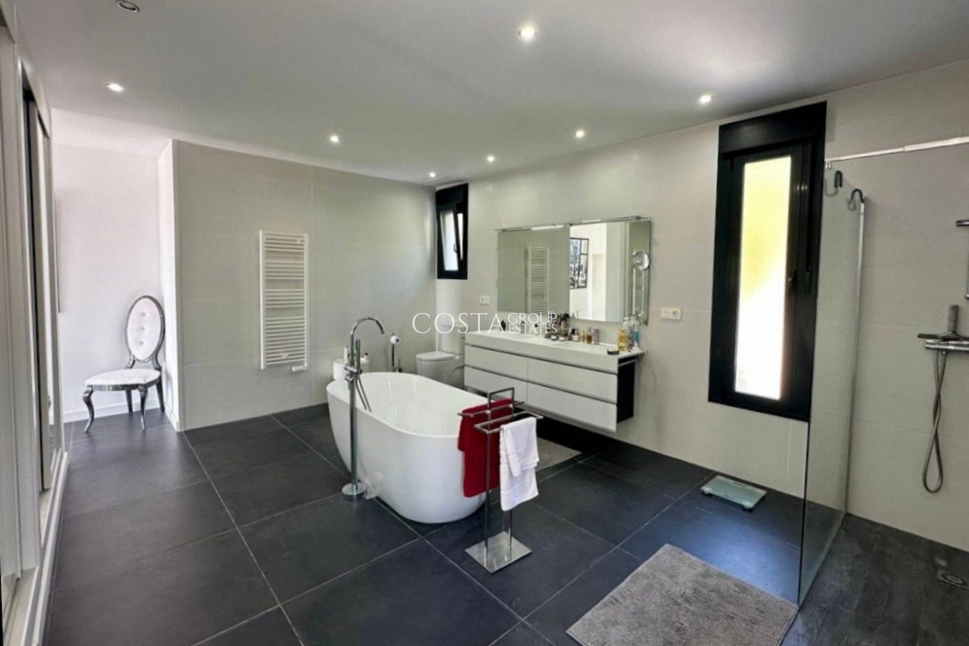 Resale - Villa -
Teulada - Moraira