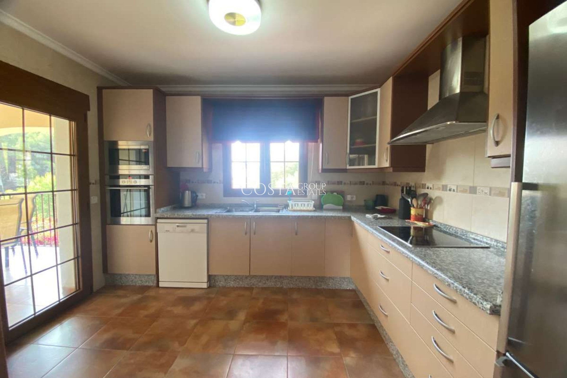 Resale - Villa -
Teulada - Moraira