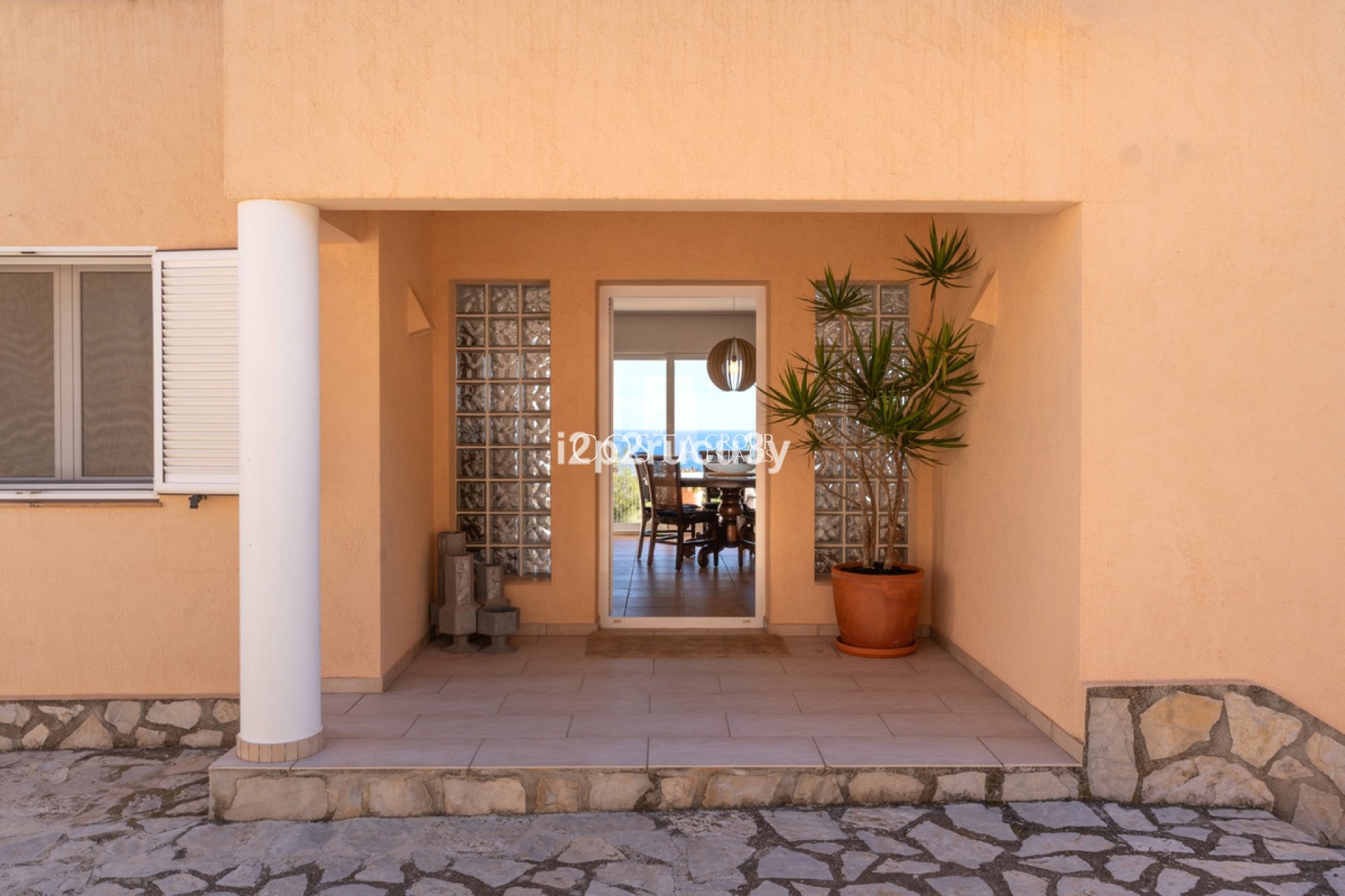 Resale - Villa -
Teulada - Moraira