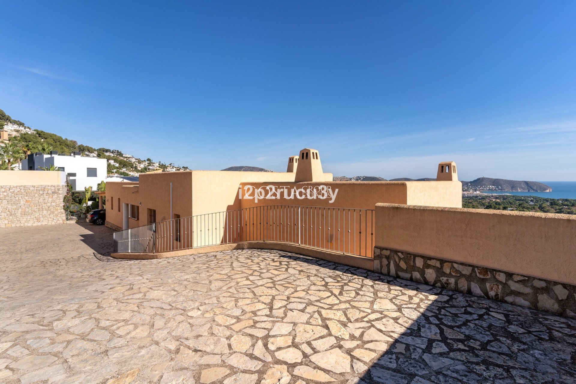Resale - Villa -
Teulada - Moraira