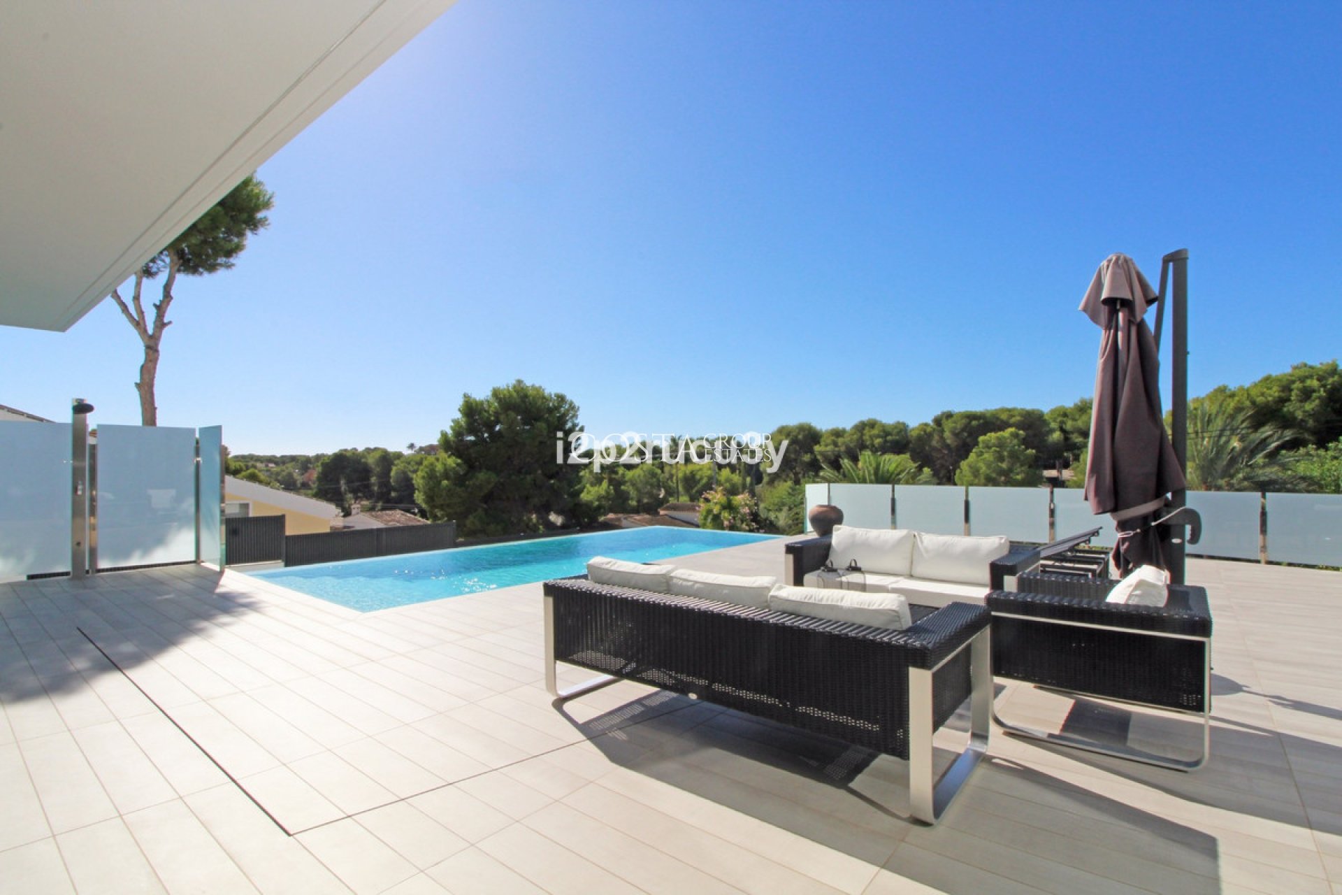 Resale - Villa -
Teulada - Moraira