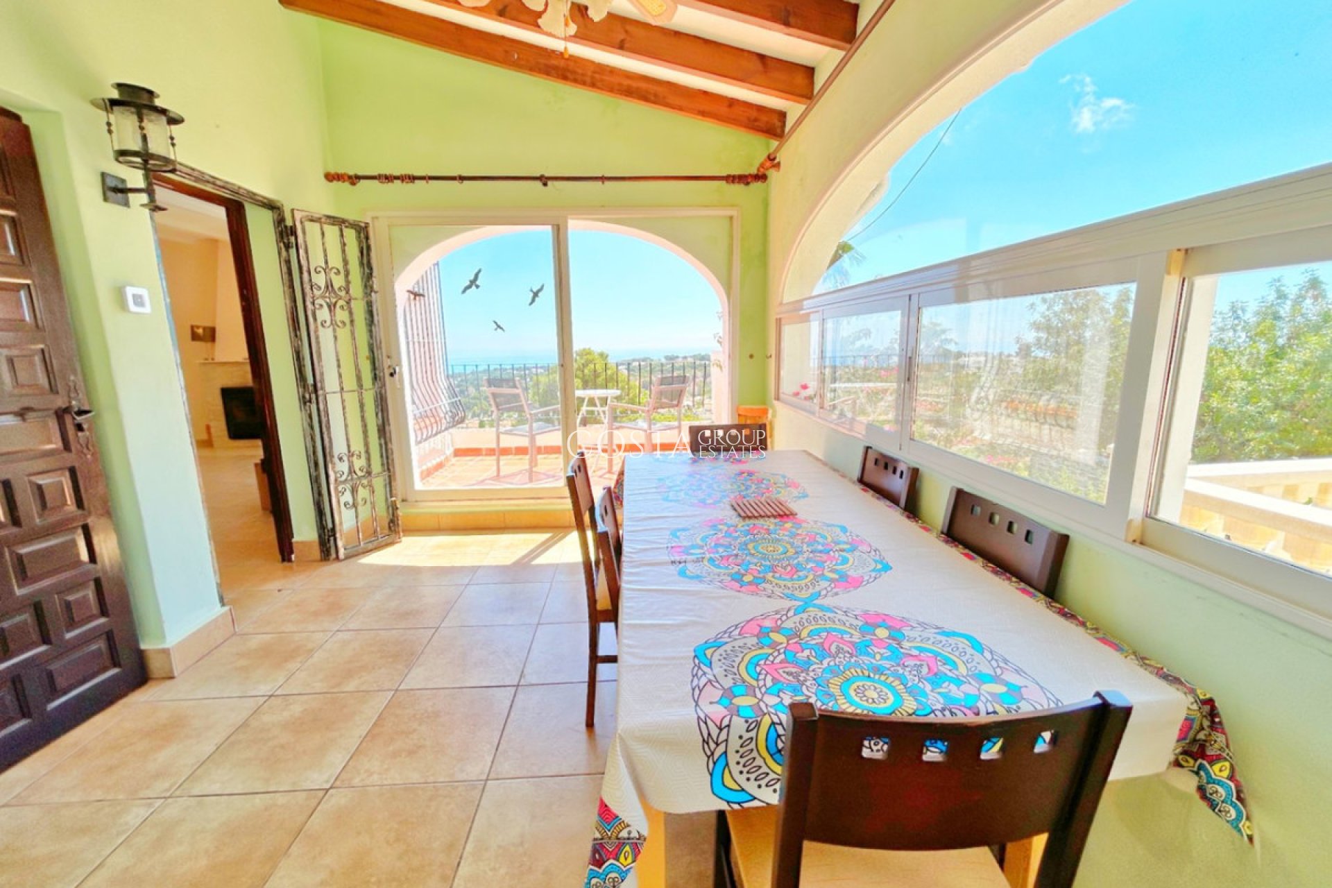 Resale - Villa -
Teulada - Moraira