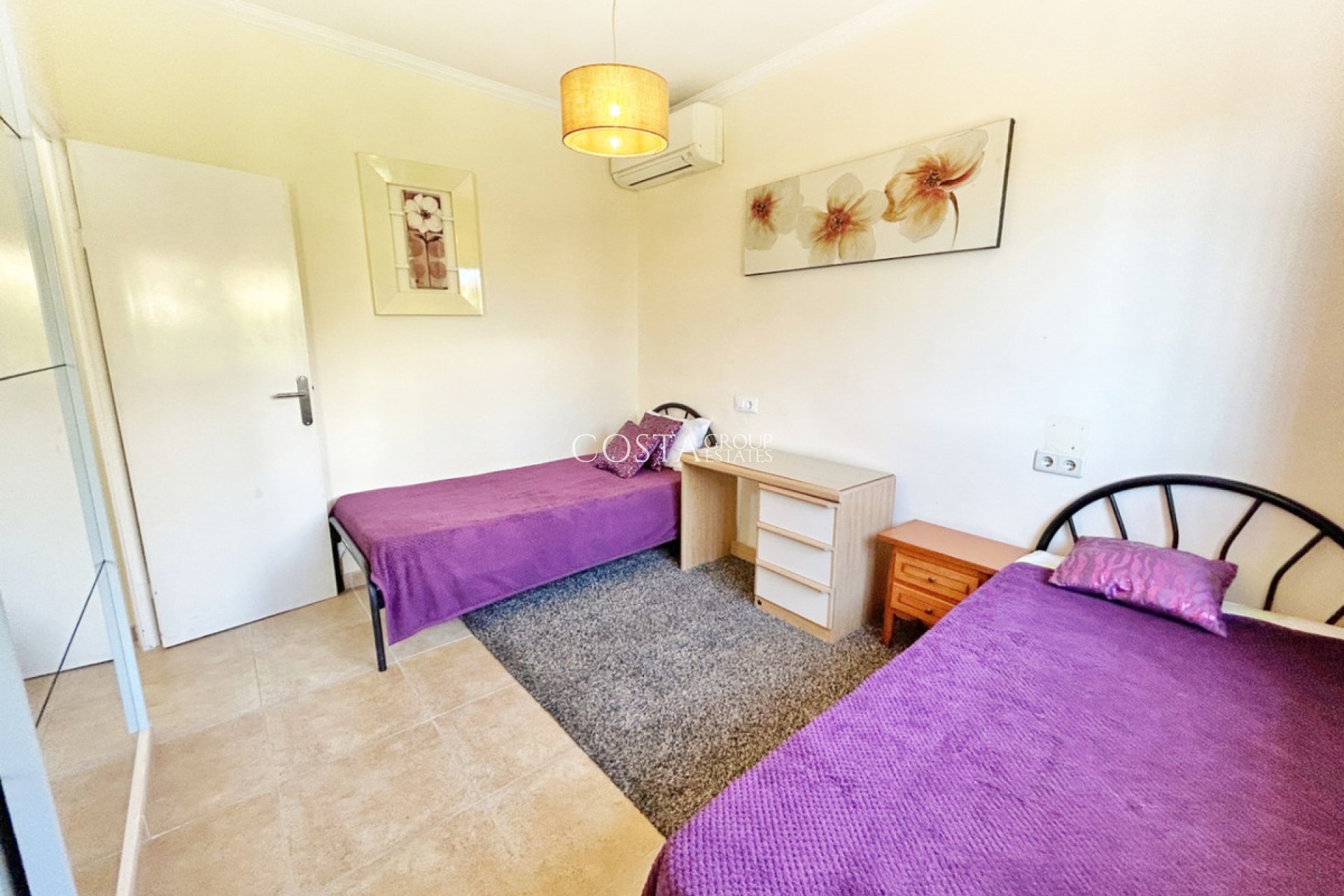 Resale - Villa -
Teulada - Moraira
