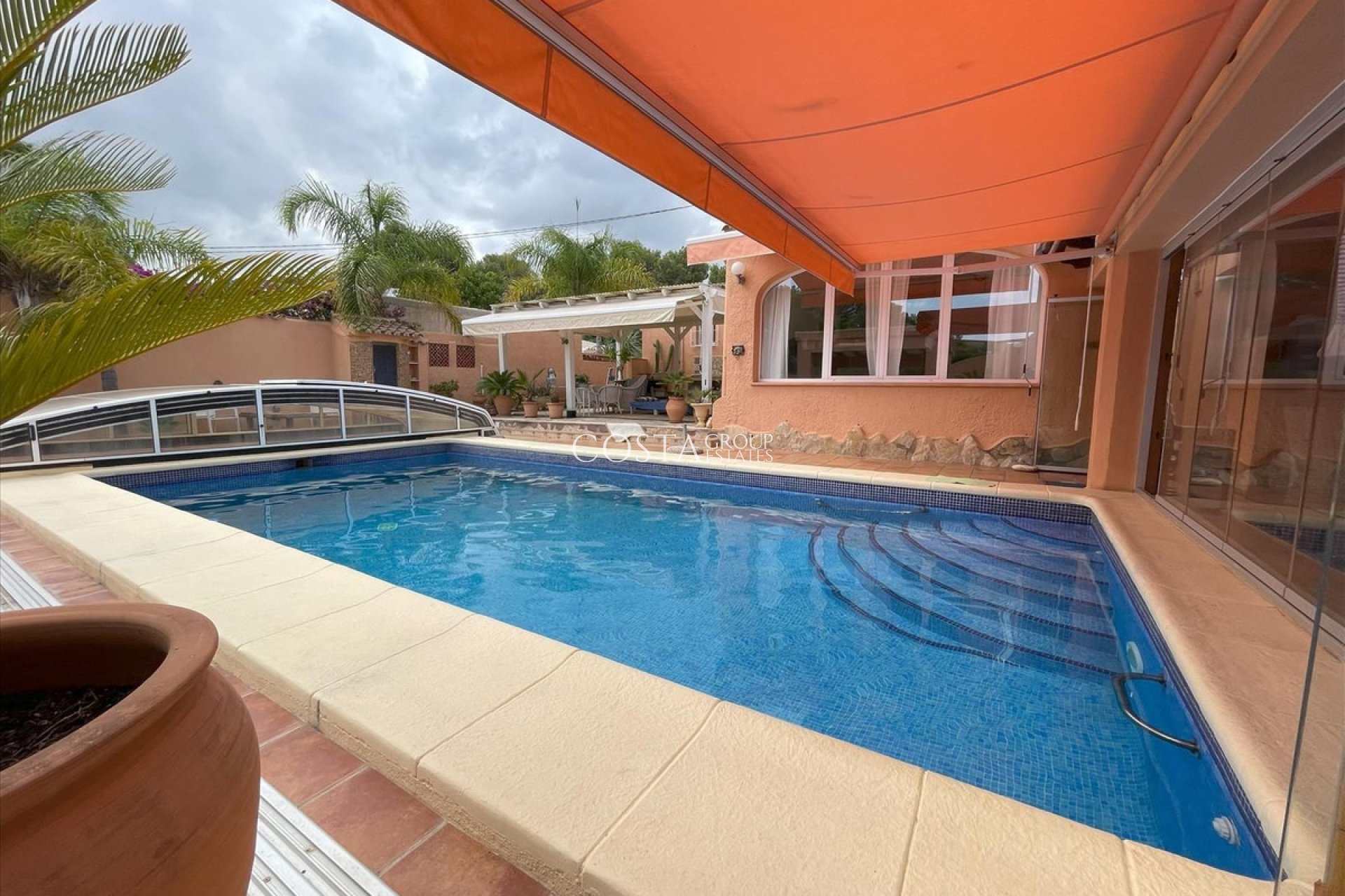 Resale - Villa -
Teulada - Moraira