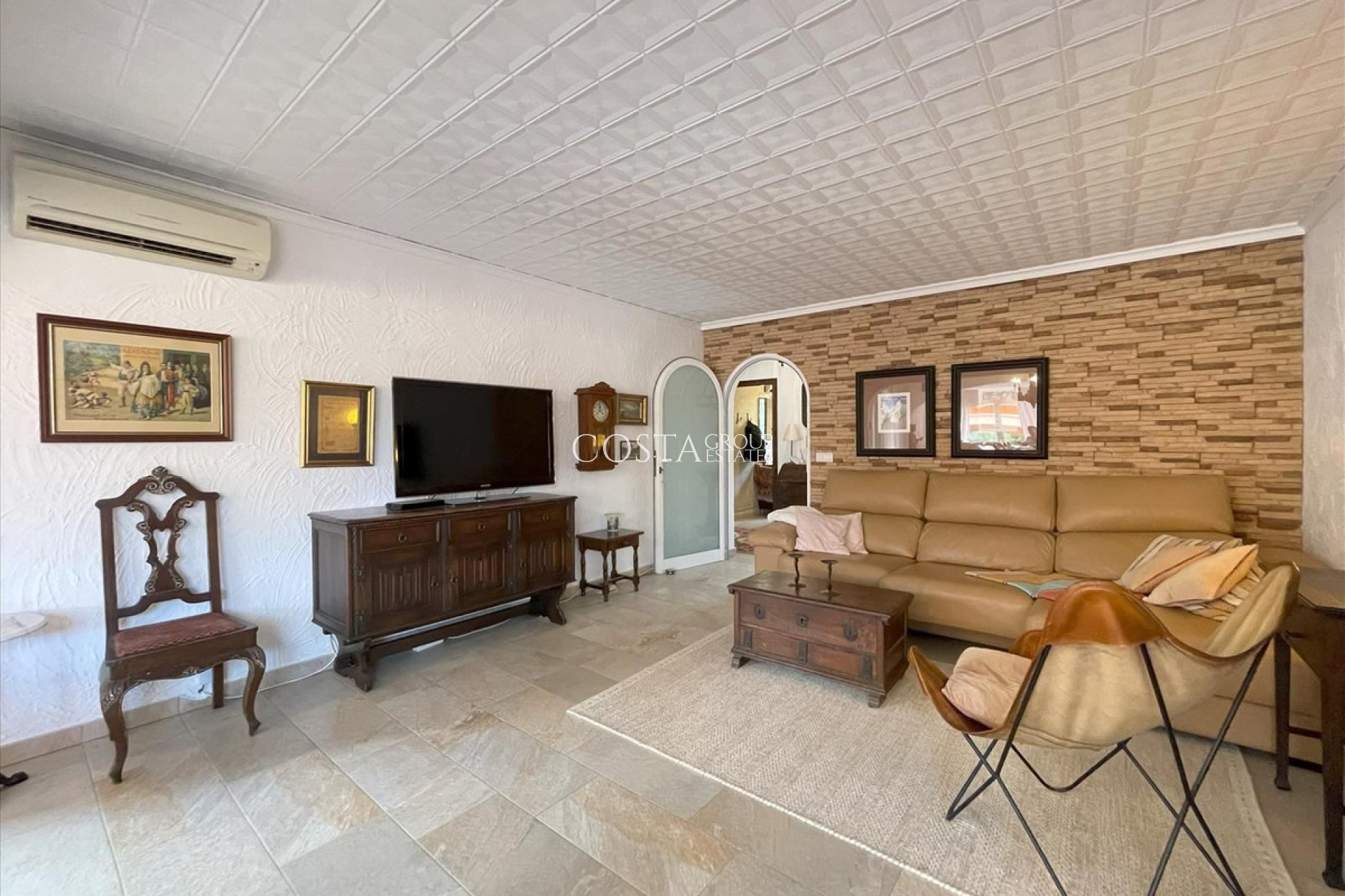 Resale - Villa -
Teulada - Moraira