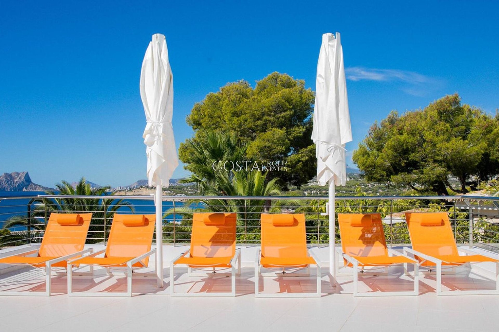 Resale - Villa -
Teulada - Moraira