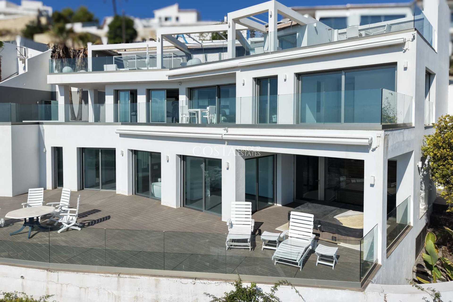 Resale - Villa -
Teulada - Moraira