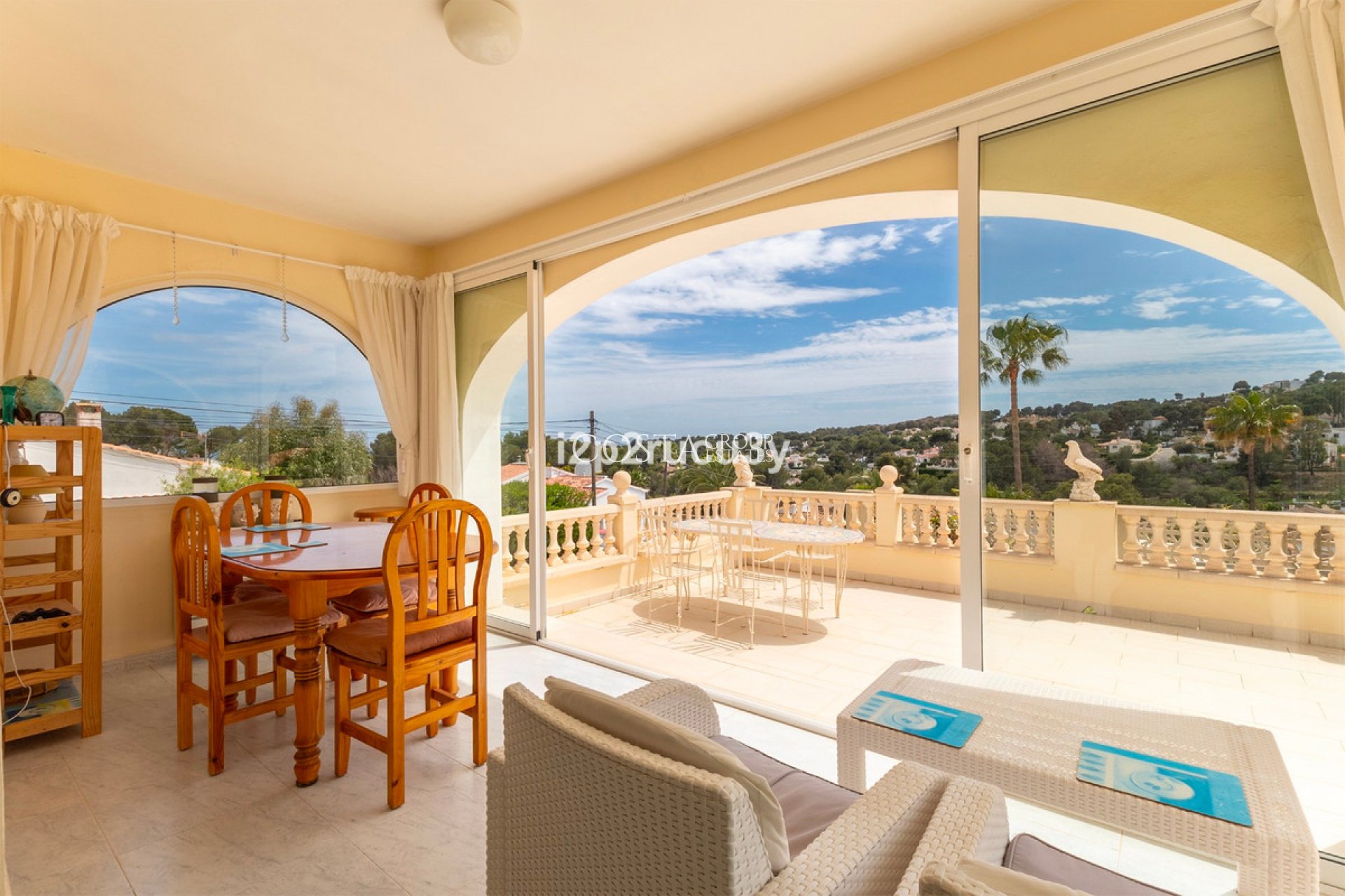 Resale - Villa -
Teulada - Moraira