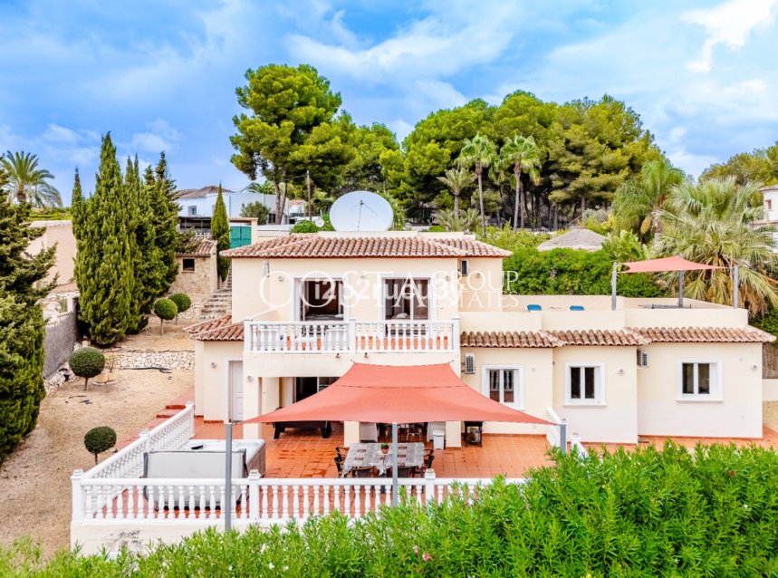 Resale - Villa -
Teulada - Moraira
