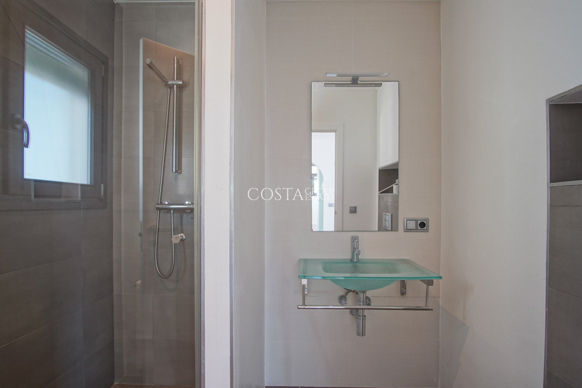 Resale - Villa -
Teulada - Moraira