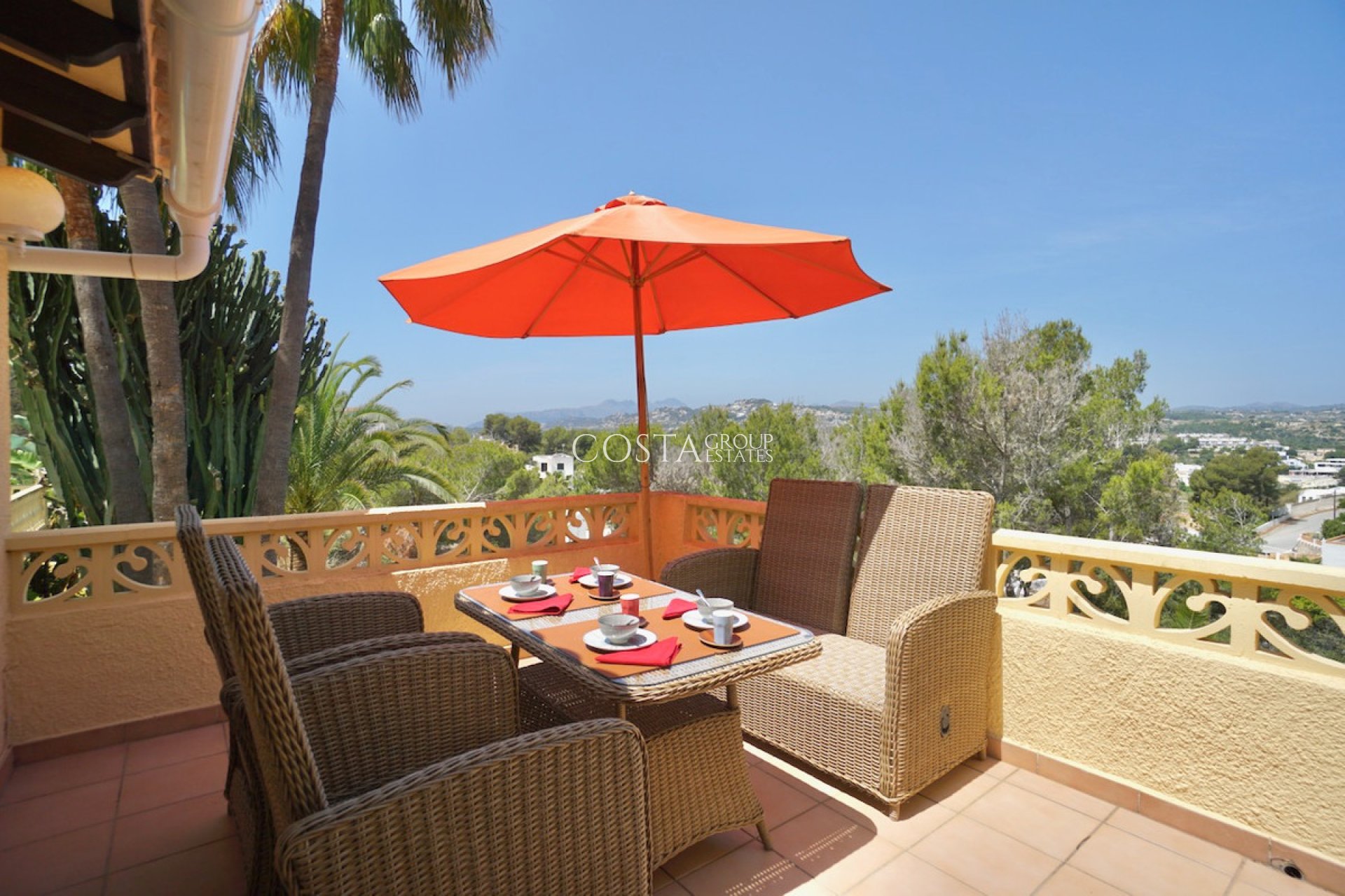 Resale - Villa -
Teulada - Moraira