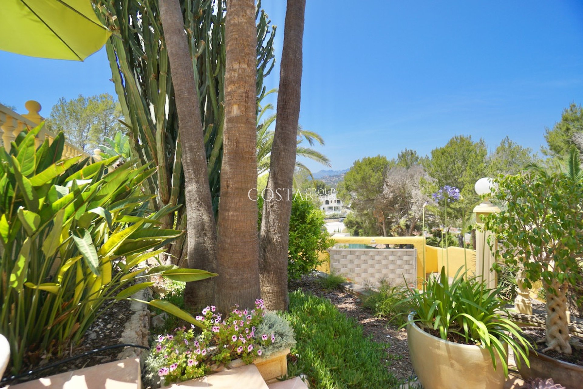 Resale - Villa -
Teulada - Moraira