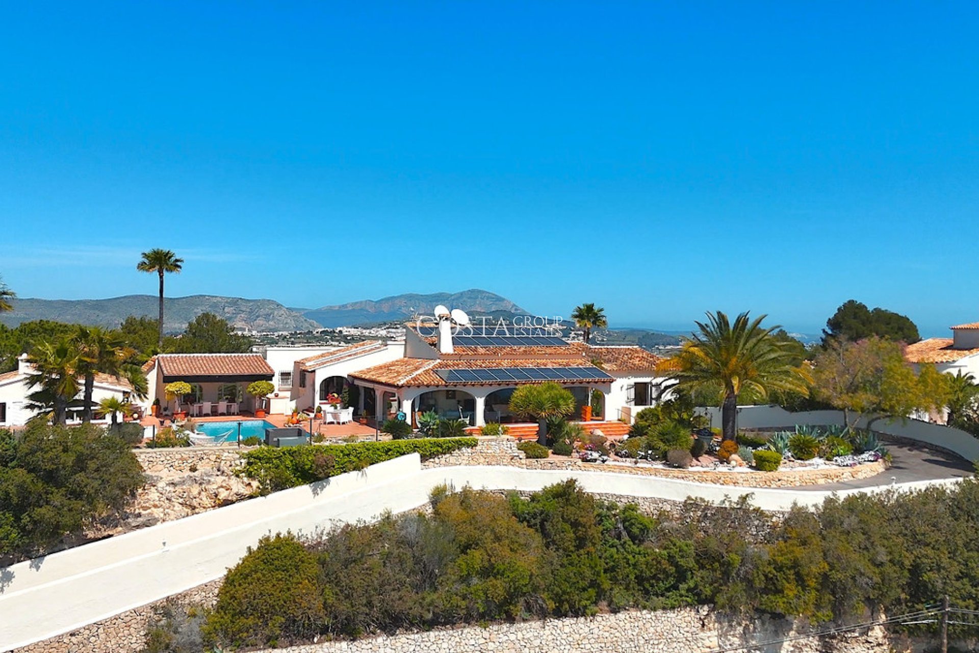 Resale - Villa -
Teulada - Moraira