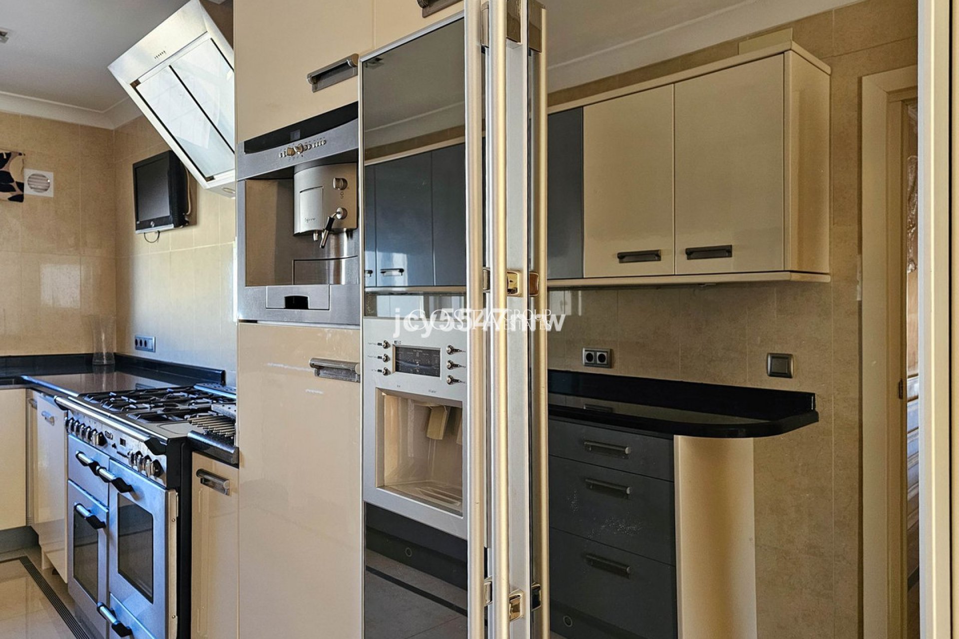 Resale - Villa -
Teulada - Moraira