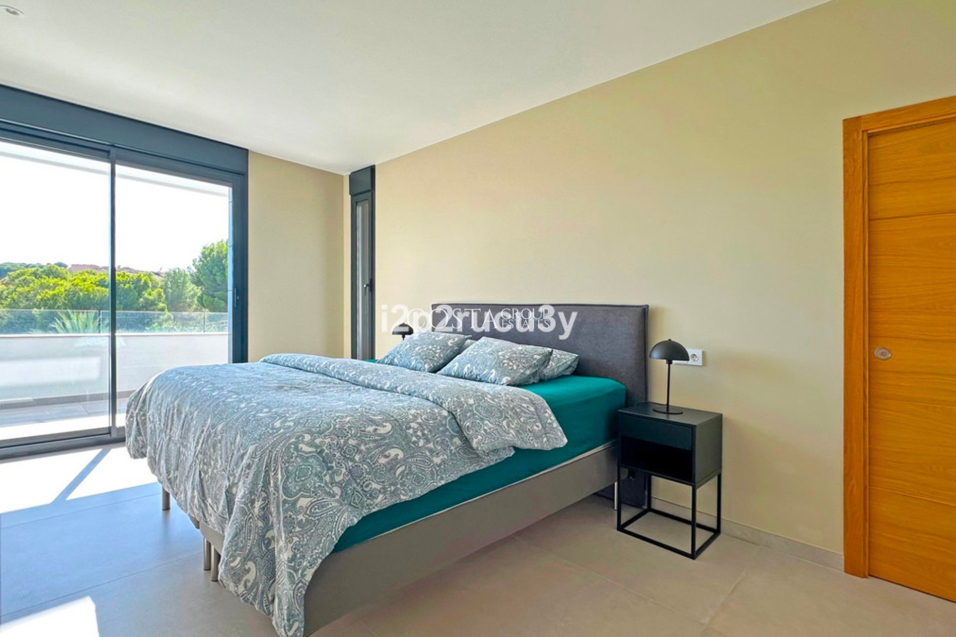 Resale - Villa -
Teulada - Moraira