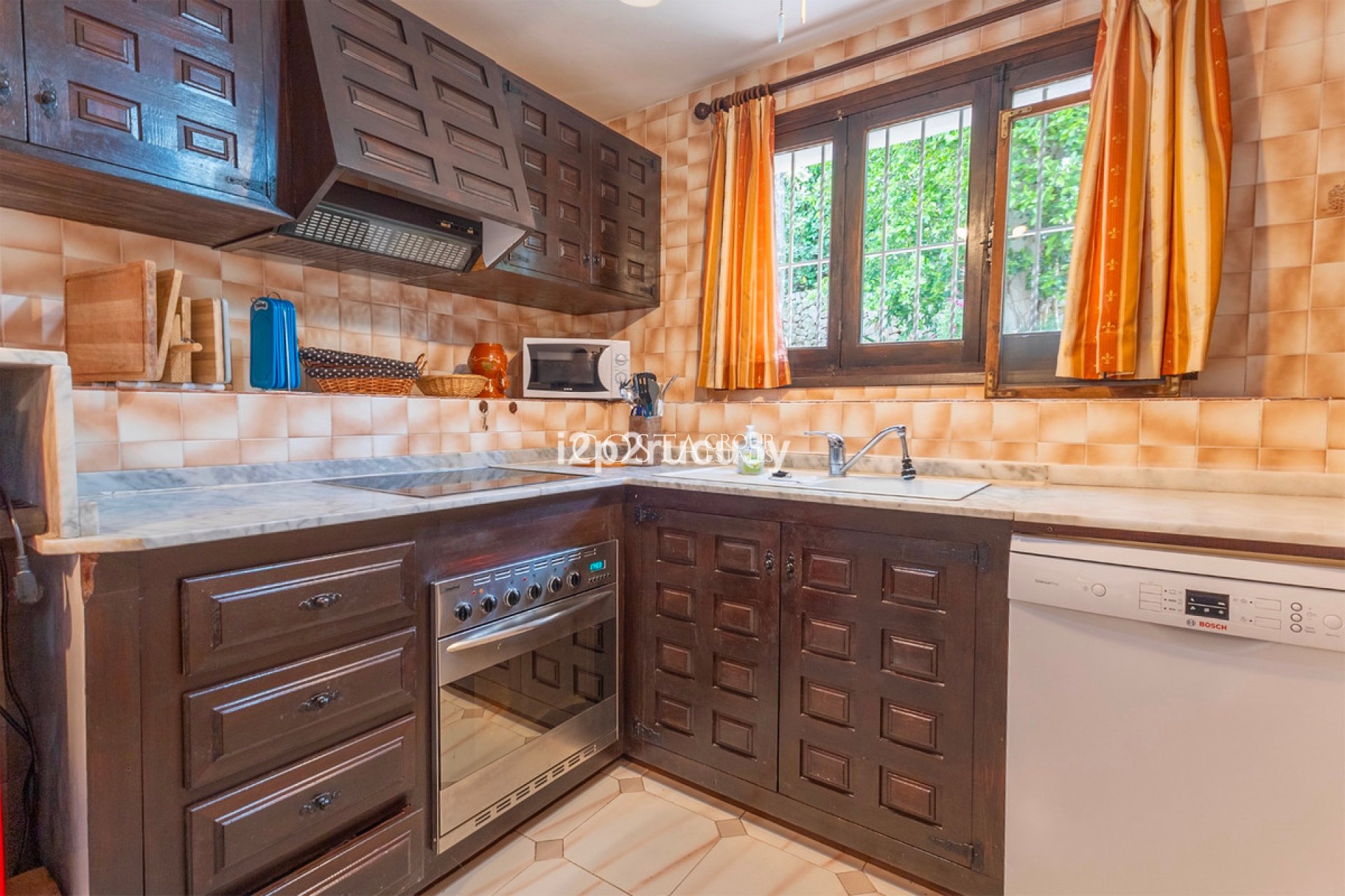 Resale - Villa -
Teulada - Moraira