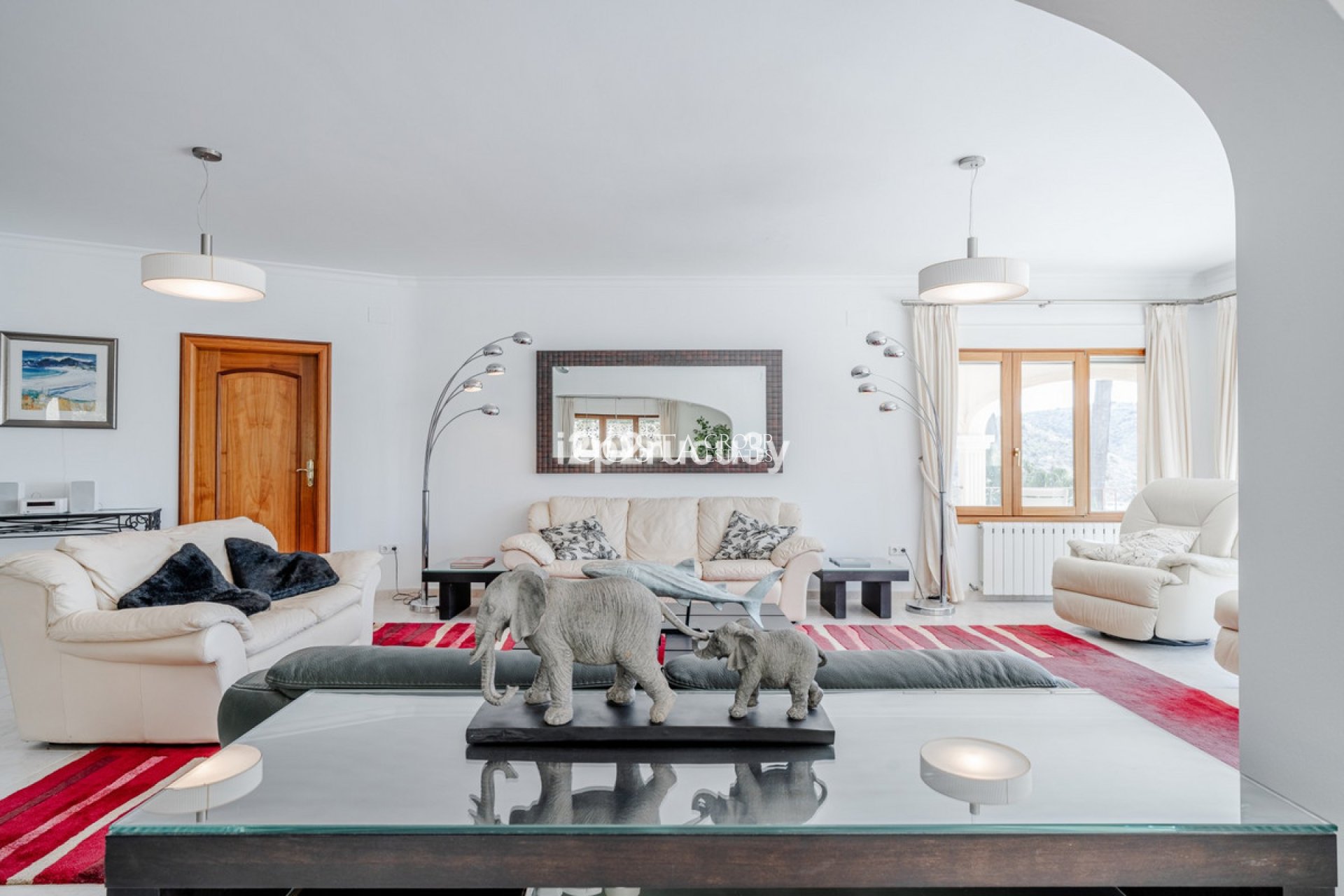 Resale - Villa -
Teulada - Moraira