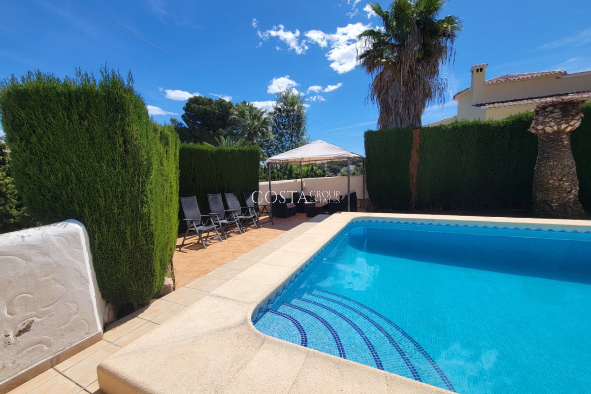 Resale - Villa -
Teulada - Moraira