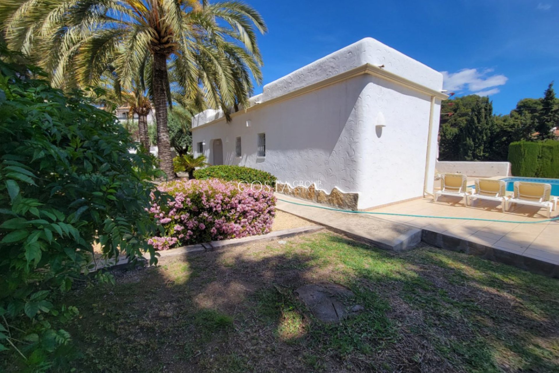 Resale - Villa -
Teulada - Moraira