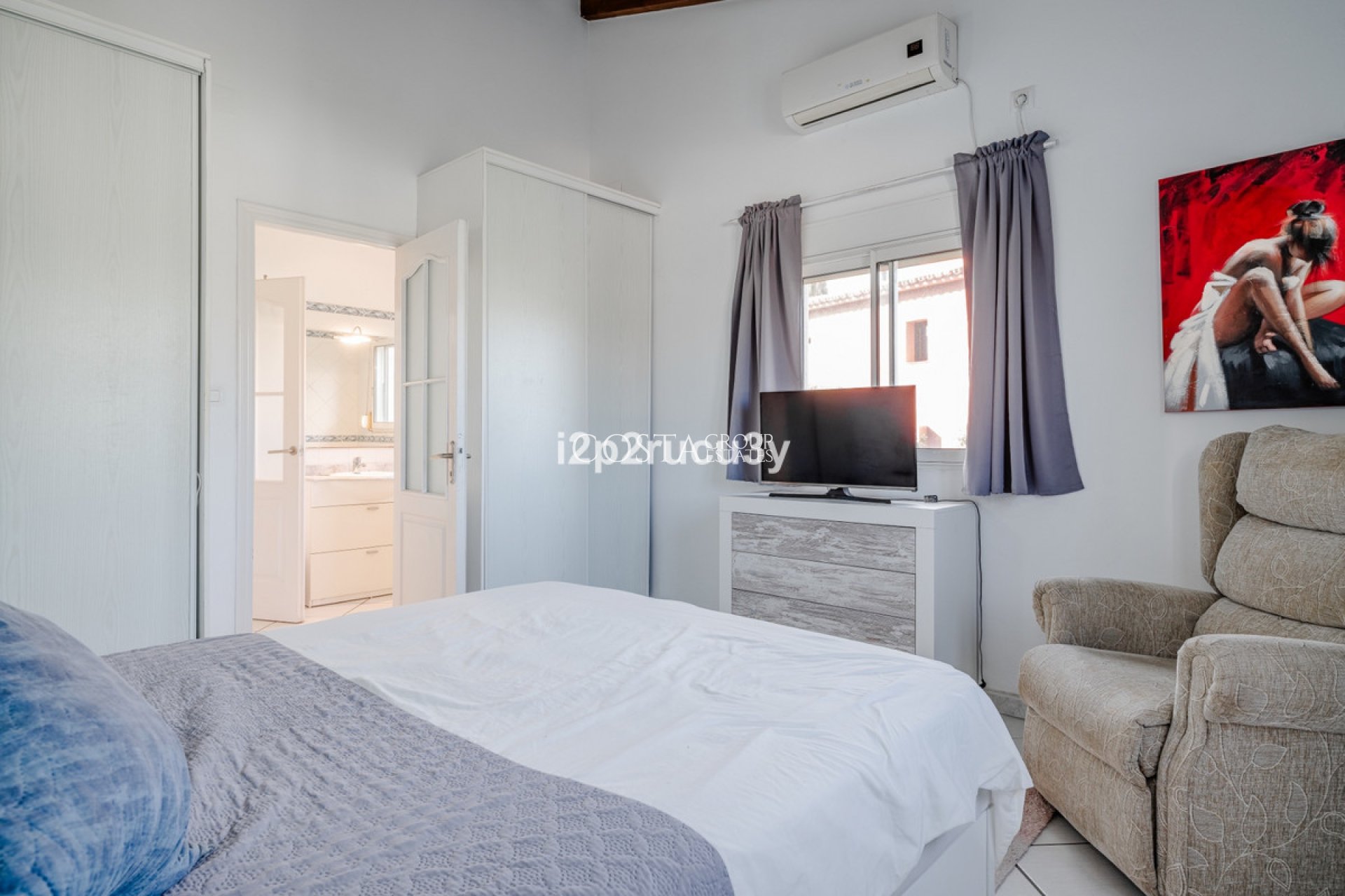 Resale - Villa -
Teulada - Moraira