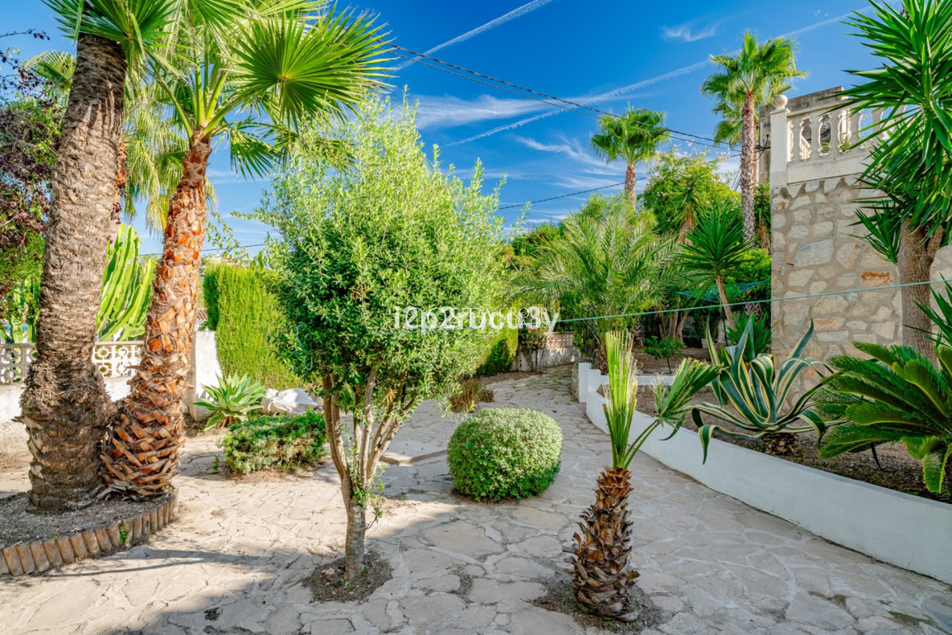 Resale - Villa -
Teulada - Moraira