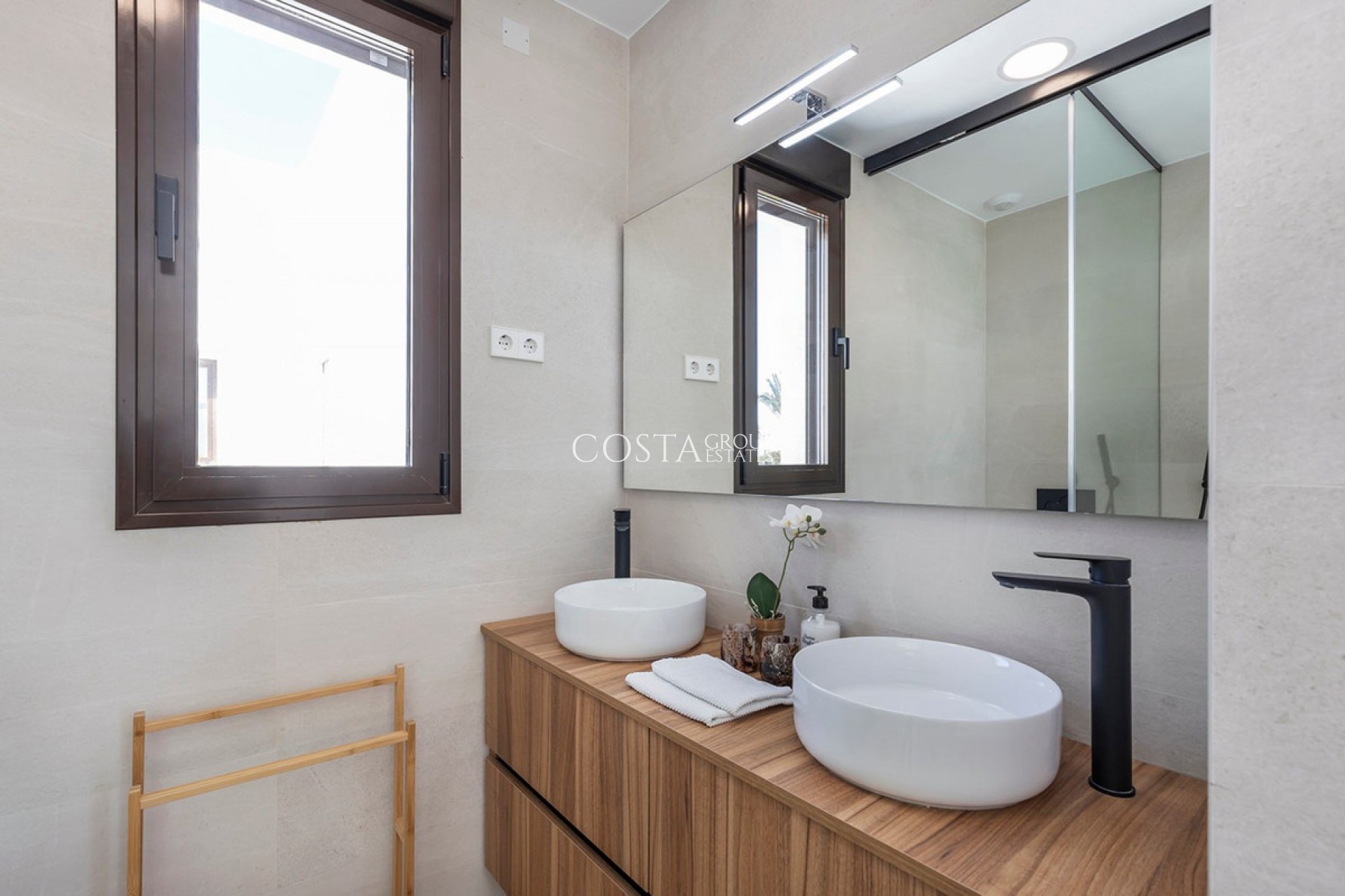 Resale - Villa -
Torre-Pacheco - Santa Rosalia Lake and Life Resort