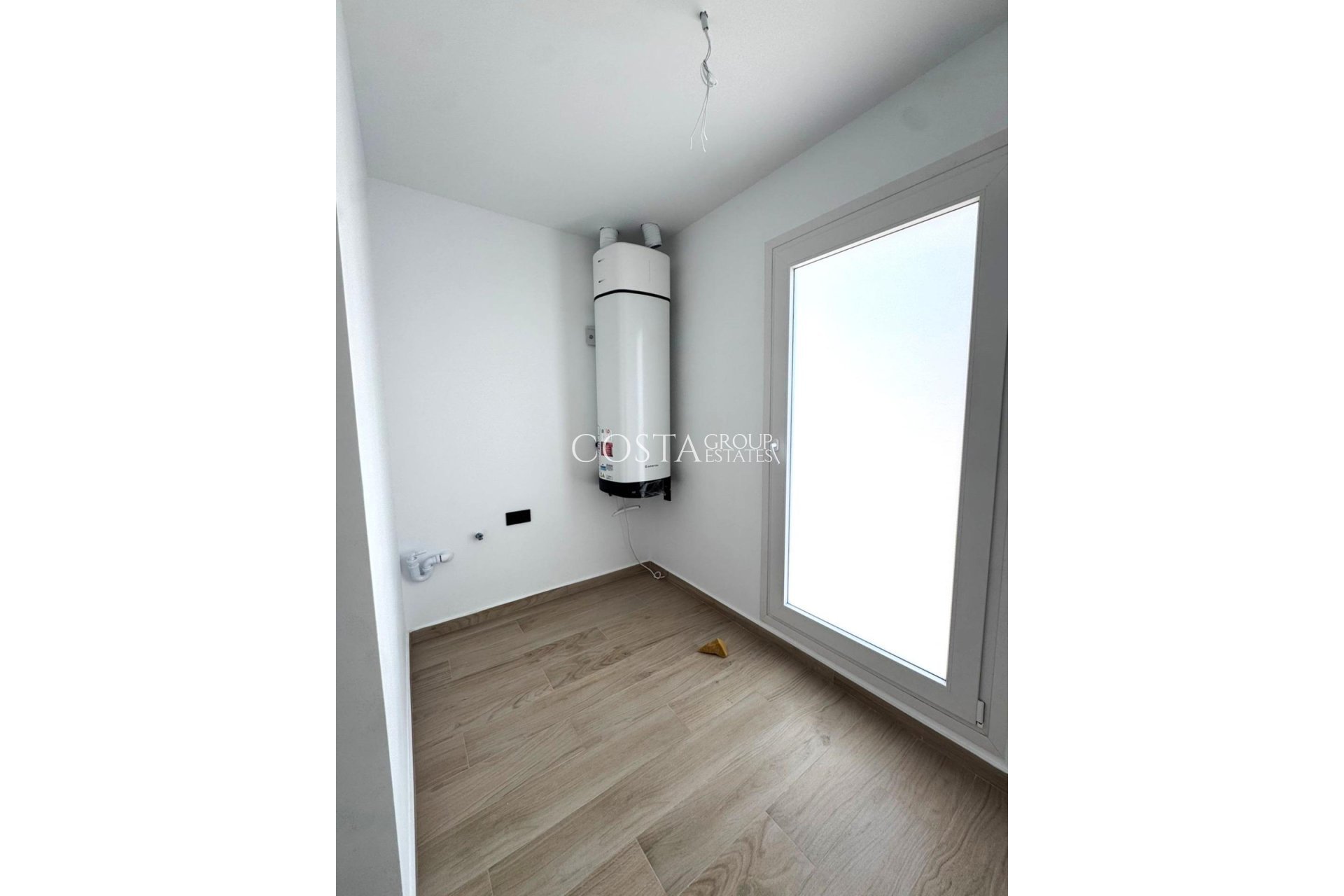 Resale - Villa -
Torrevieja - Aguas Nuevas