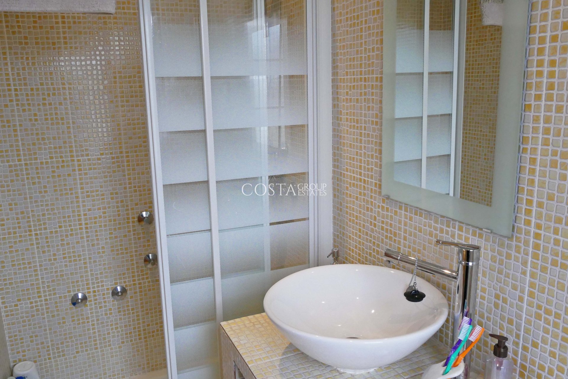Resale - Villa -
Torrevieja - El Chaparral
