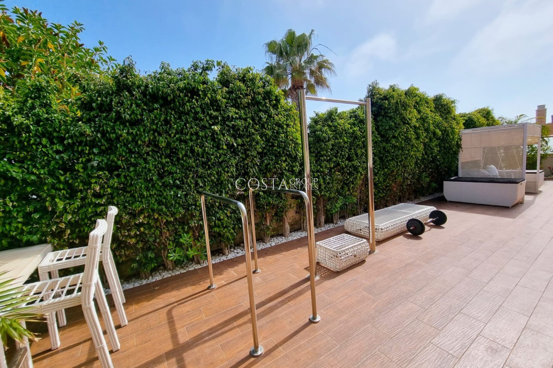 Resale - Villa -
Torrevieja - La Mata