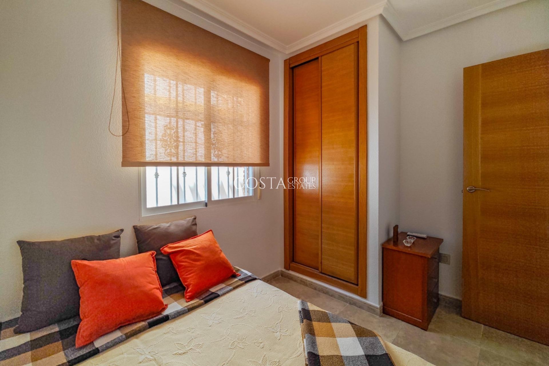 Resale - Villa -
Torrevieja - La Mata