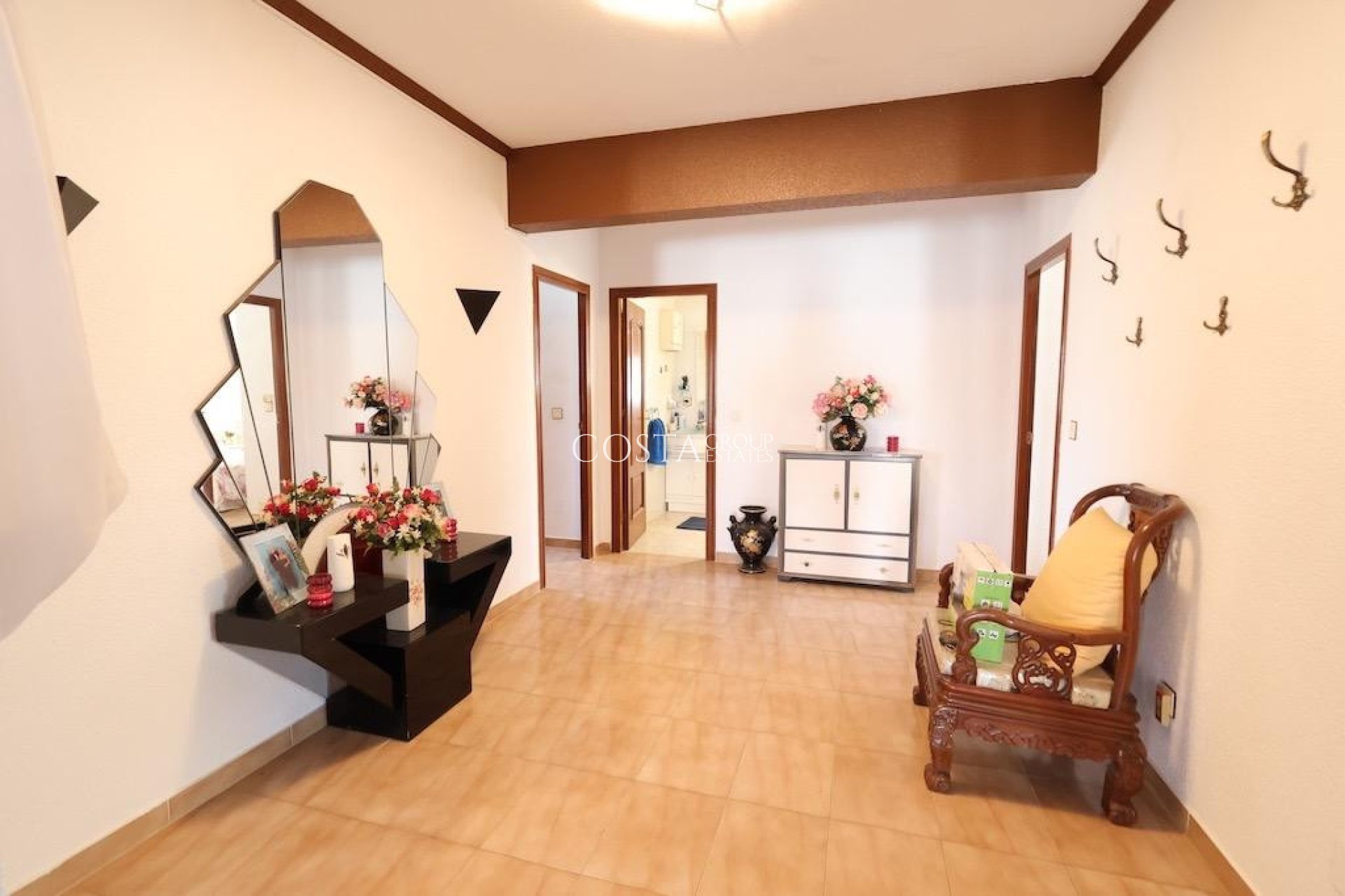 Resale - Villa -
Torrevieja - La Siesta