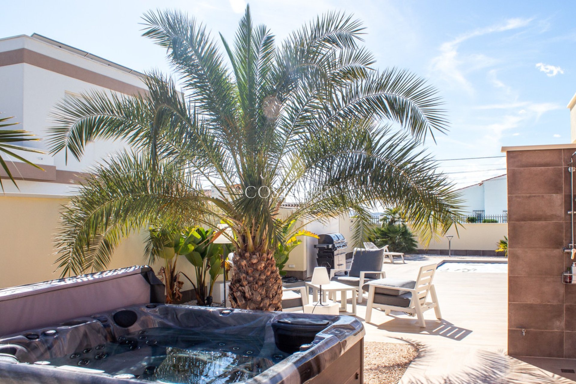 Resale - Villa -
Torrevieja - La Siesta