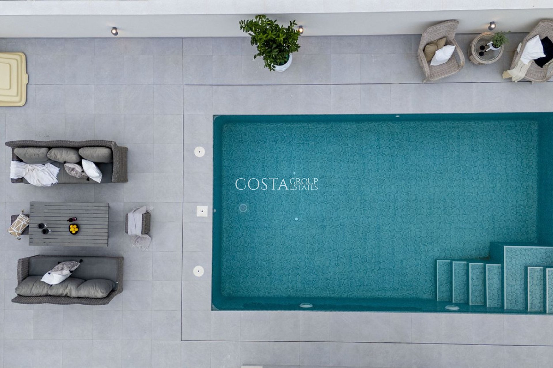 Resale - Villa -
Torrevieja - La Siesta