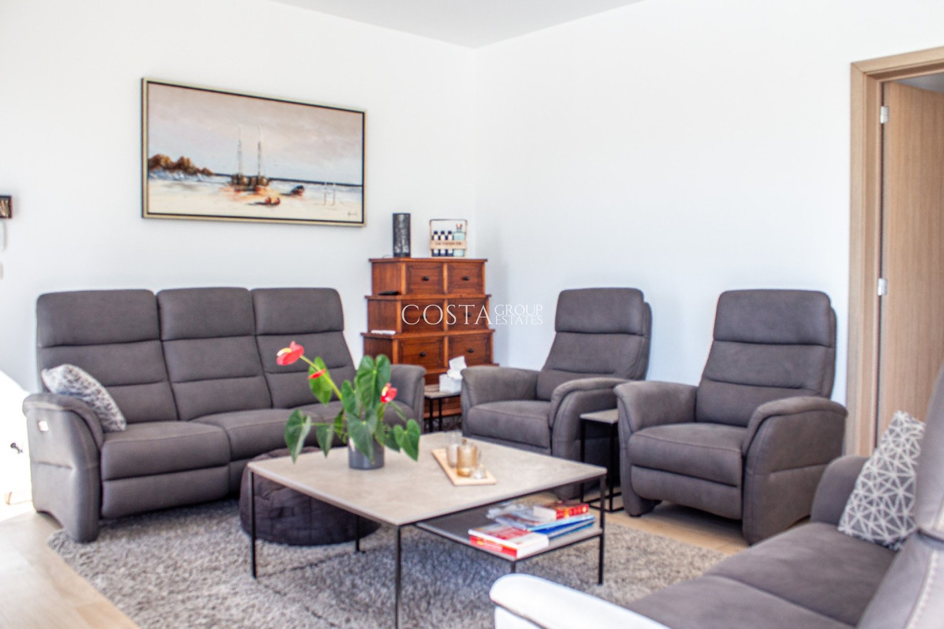 Resale - Villa -
Torrevieja - La Siesta