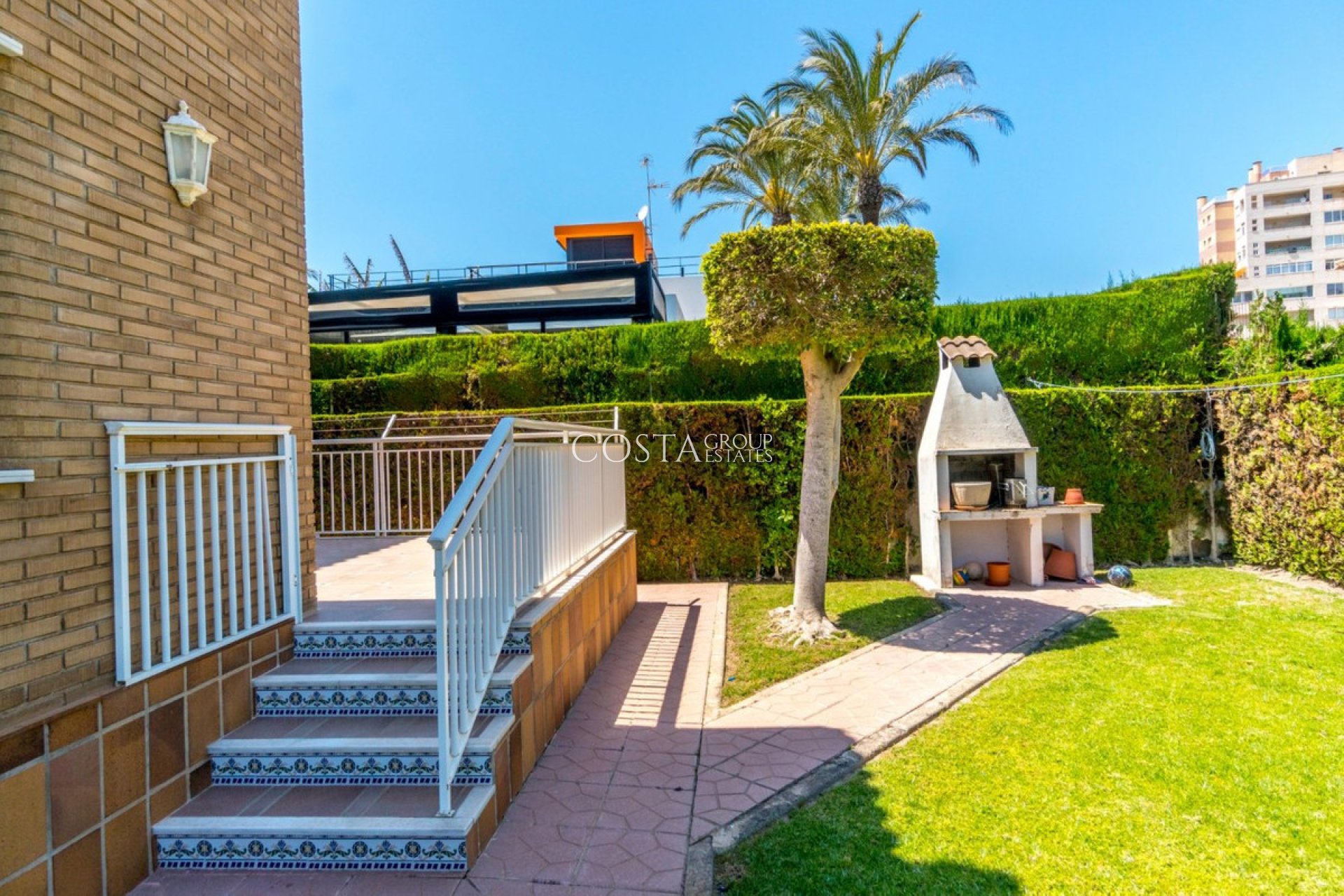 Resale - Villa -
Torrevieja - La Veleta