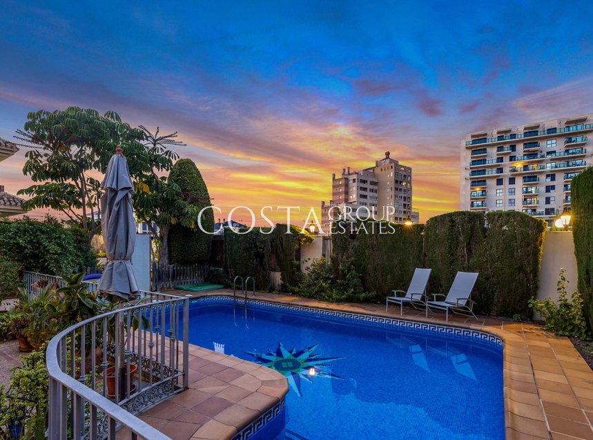 Resale - Villa -
Torrevieja - La Veleta