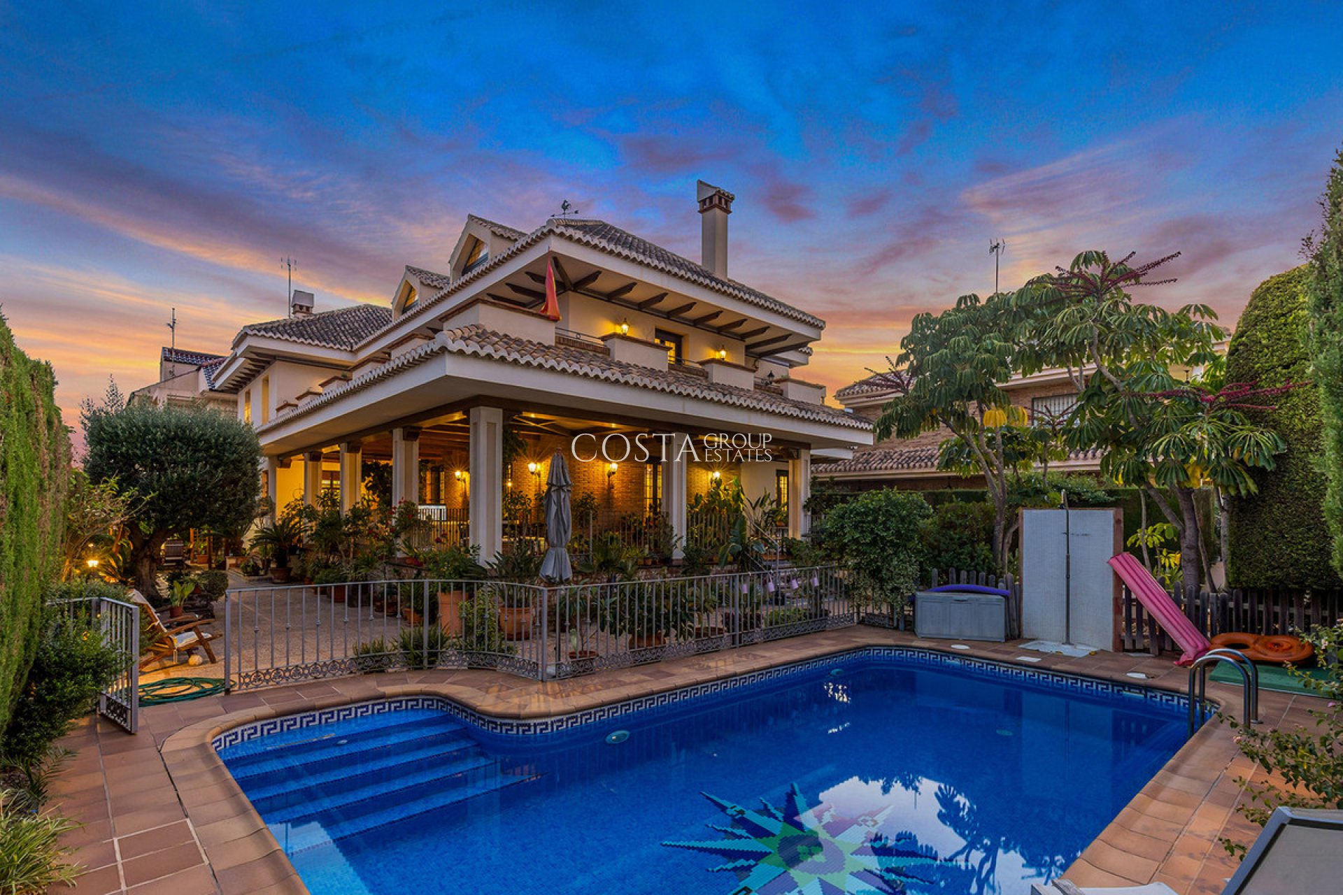 Resale - Villa -
Torrevieja - La Veleta