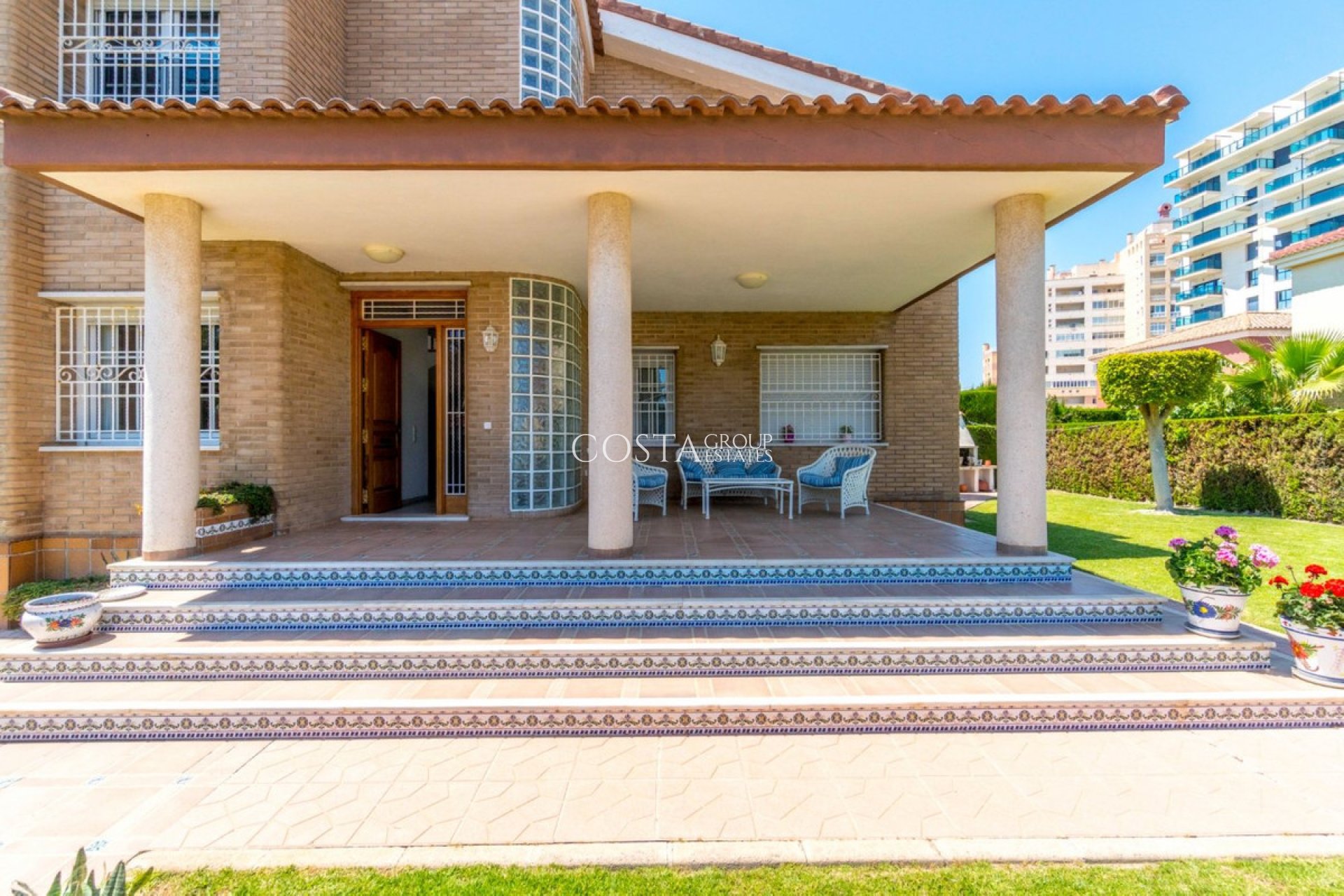 Resale - Villa -
Torrevieja - La Veleta