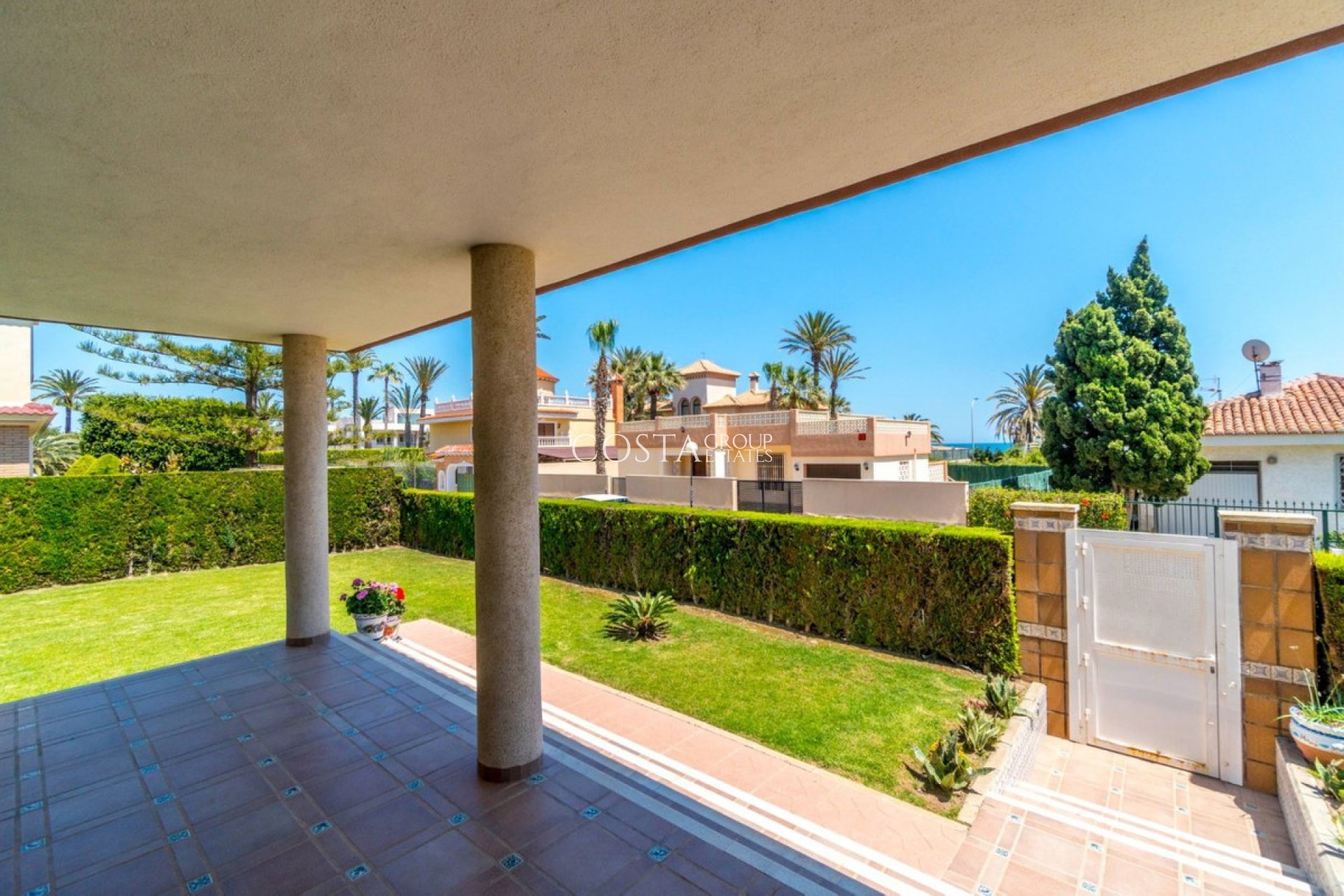 Resale - Villa -
Torrevieja - La Veleta
